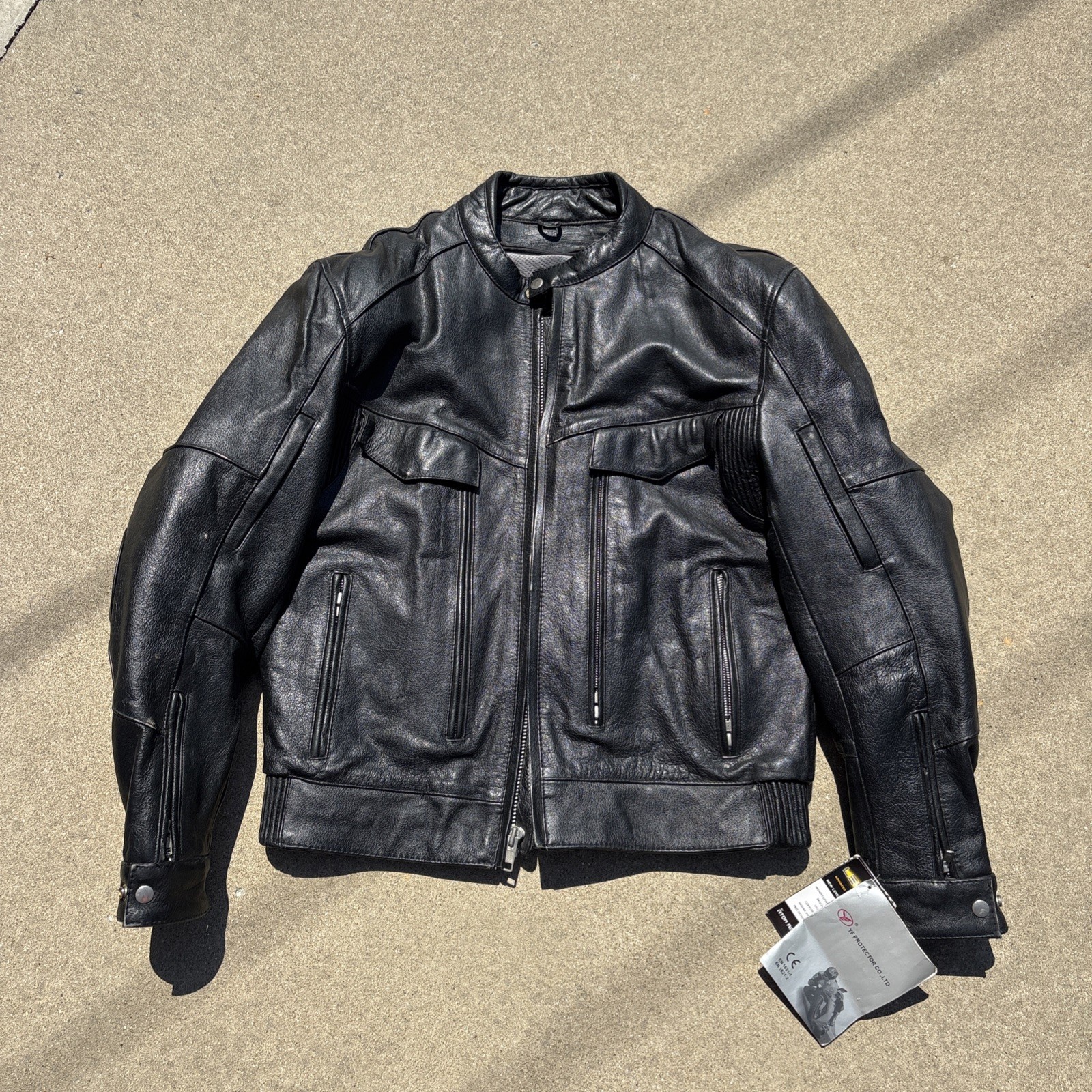Xelement xl Leather Motorcycle Coat Zip Out Liner Armored Vented