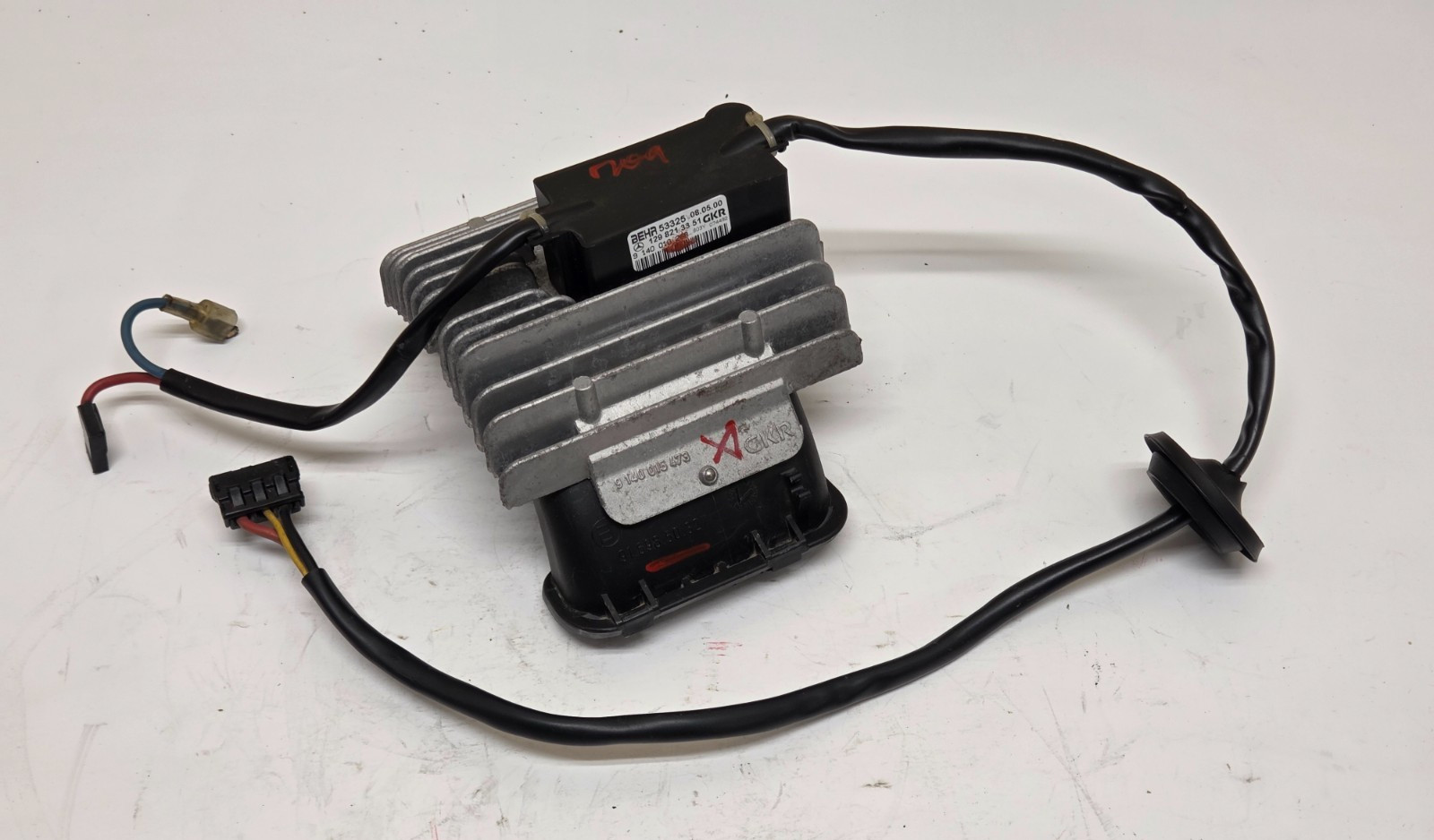 94-02 MERCEDES R129 SL500 SL600 Blower Motor Resistor Regulator 1298213351 OEM 94-02 MERCEDES R129 SL500 SL600 Blower Motor Resistor Regulator 1298213351 OEM