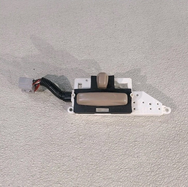 1996-2002 Toyota 4Runner Driver Left Power Seat Control Switch 84922-35010 OEM