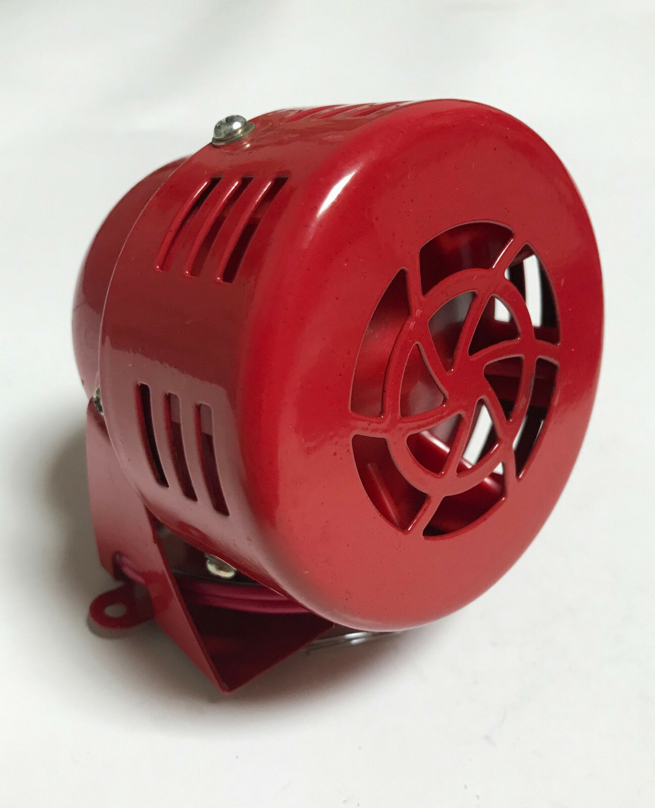 NEW 12V Red Motor Driven Air Raid Siren for all Vehicles, Motorcycles or Boats NEW 12V Red Motor Driven Air Raid Siren for all Vehicles, Motorcycles or Boats
