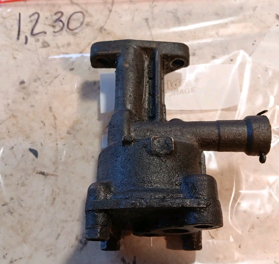 Original 1960-83 Ford Mercury Truck(?) Oil Pump #C3DE-6616-A Original 1960-83 Ford Mercury Truck(?) Oil Pump #C3DE-6616-A