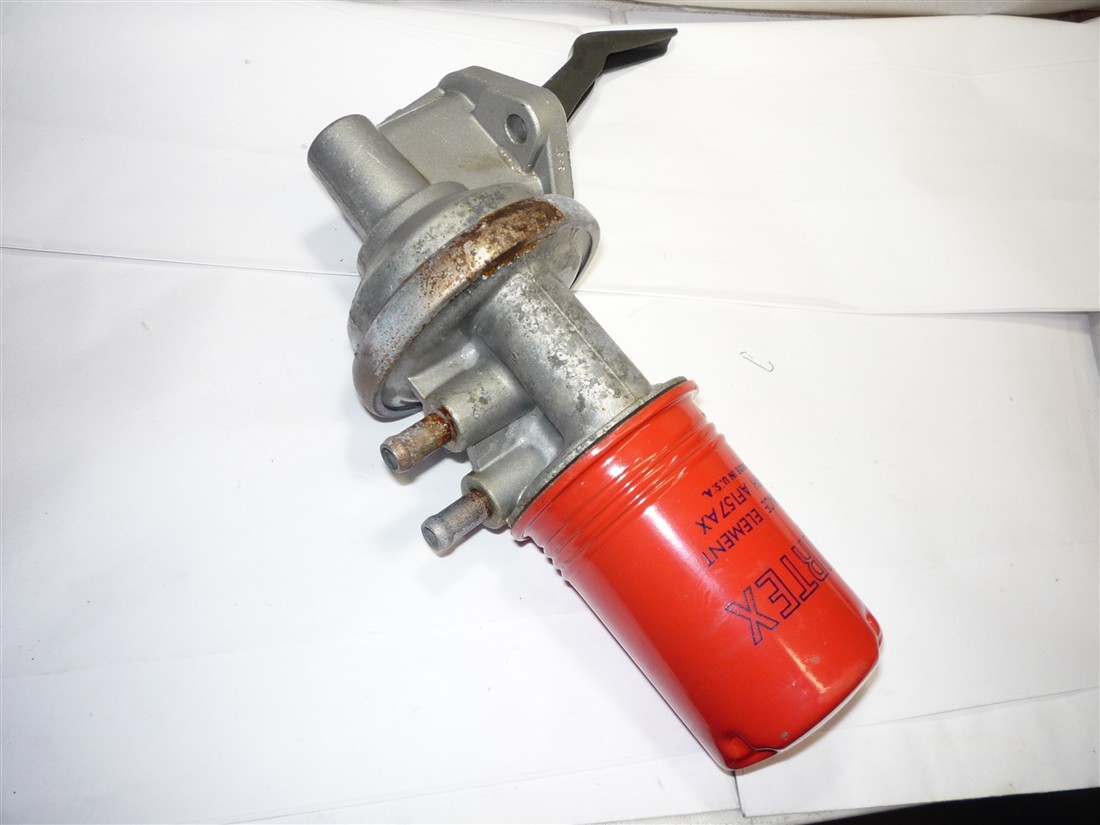 1974-76 Ford f100 F250 360 390 V8 Fuel pump usa made 6557