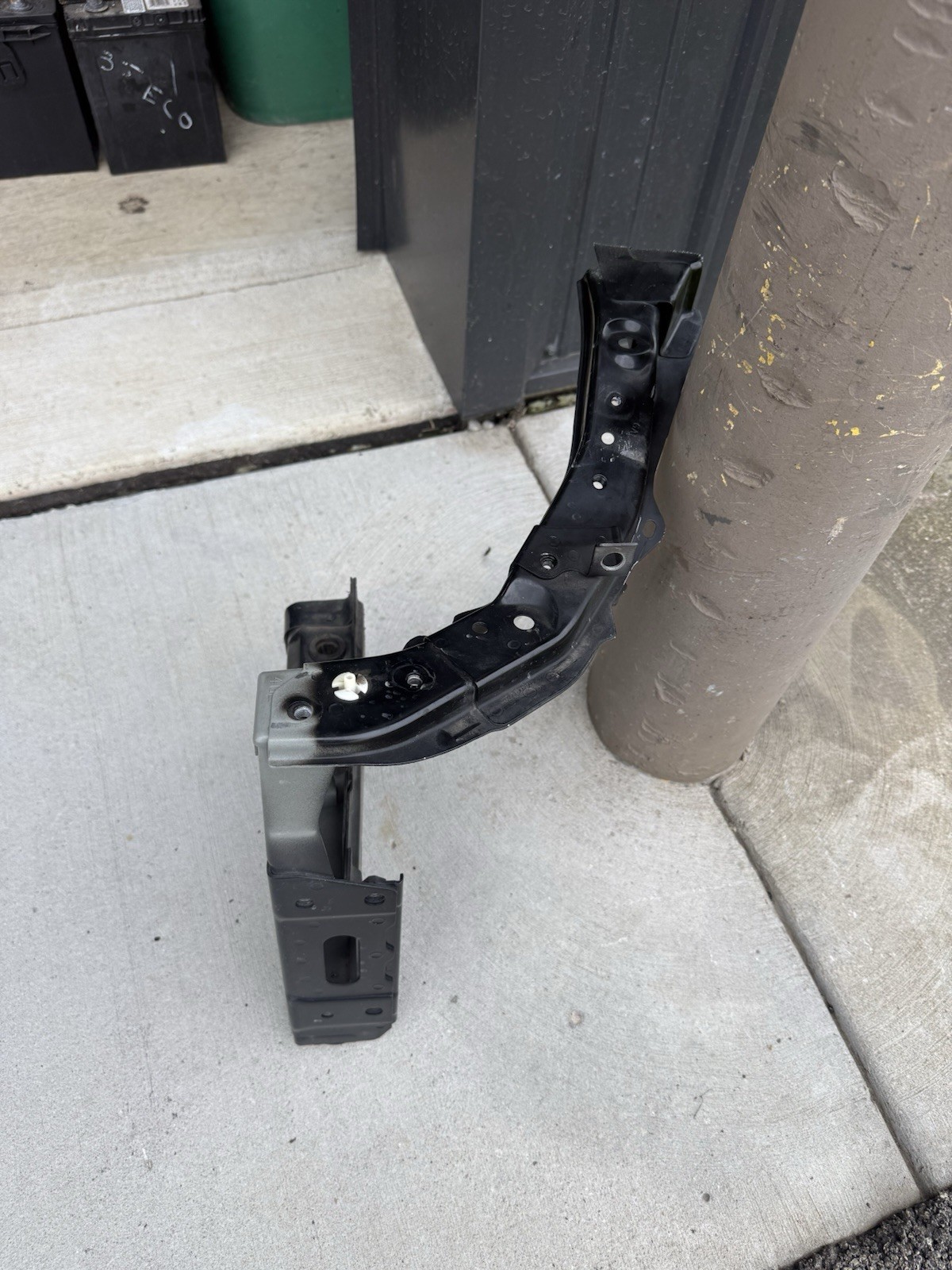2014-2015 INFINITI Q50 LEFT DRIVER SIDE FRAME RAIL CUT APRON  SUPPORT RWD
