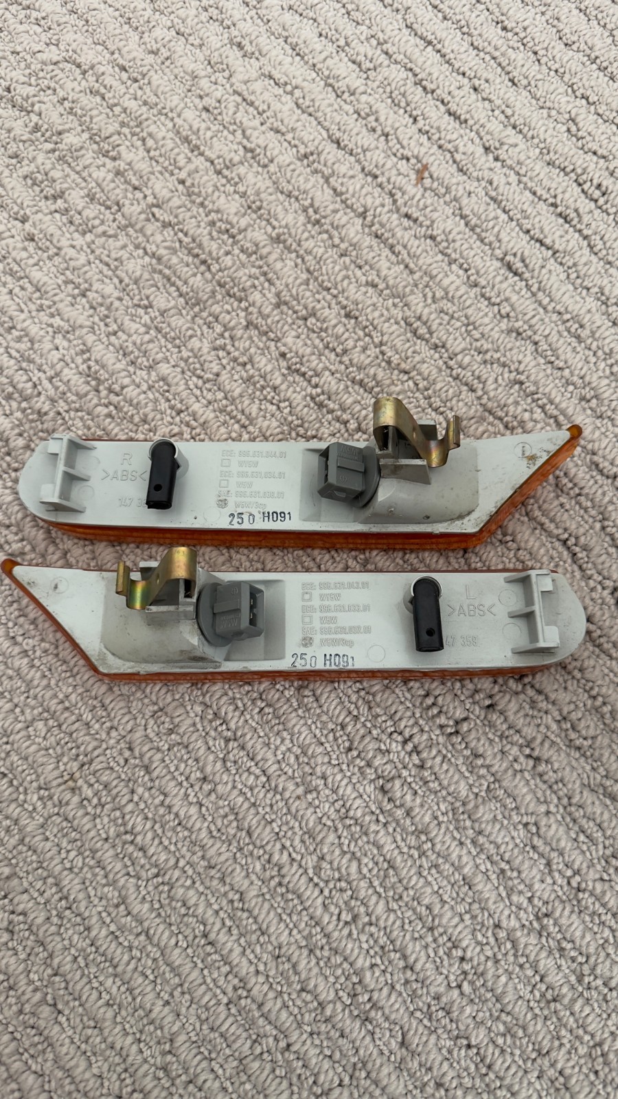 OEM Porsche 911 996 Boxter 986 Side Marker lights Turn Signal Pair
