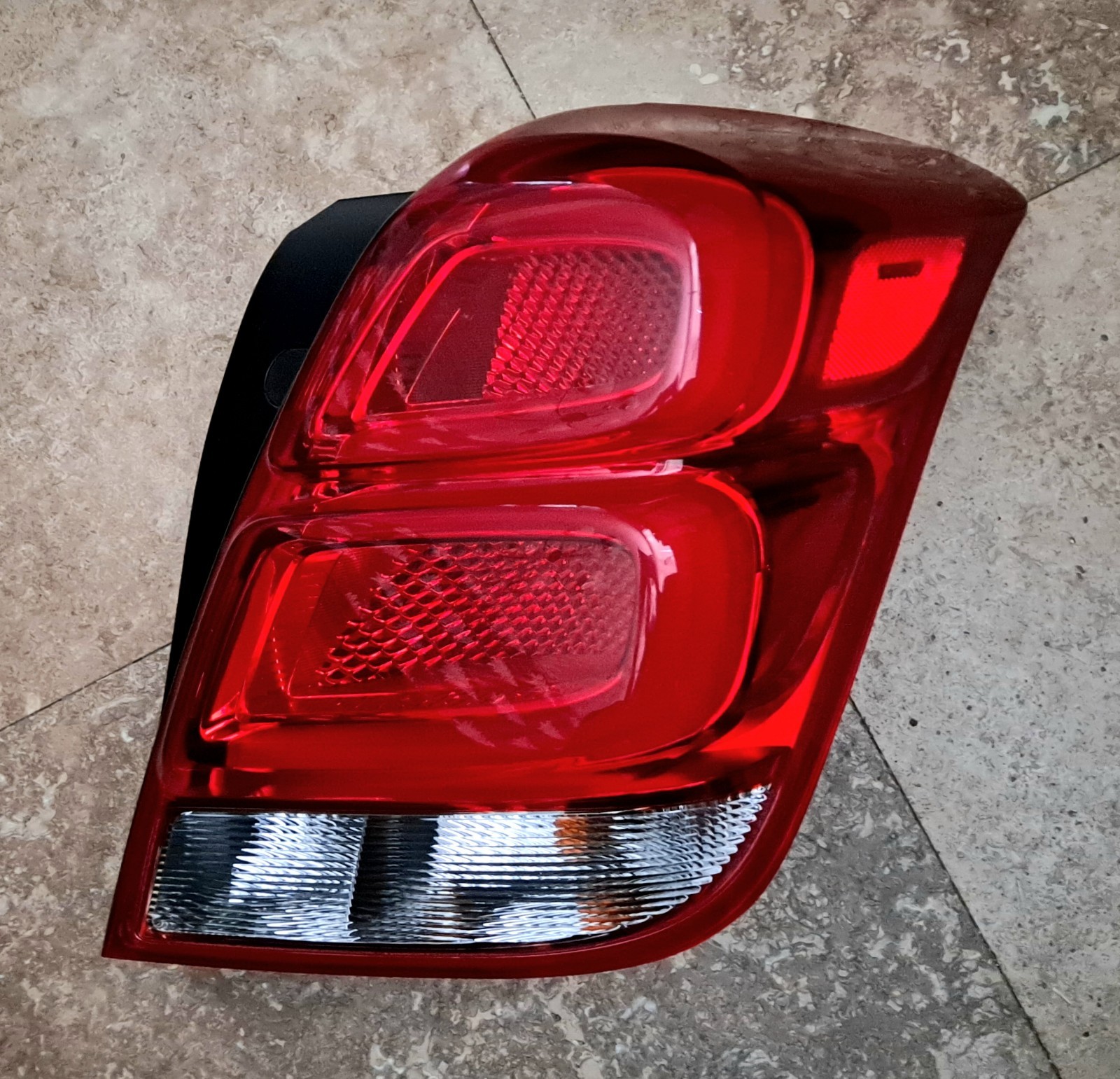 *TESTED* 2017-2022 Chevy Trax LT LED Tail Light Passenger Right 2018 2019 2020 