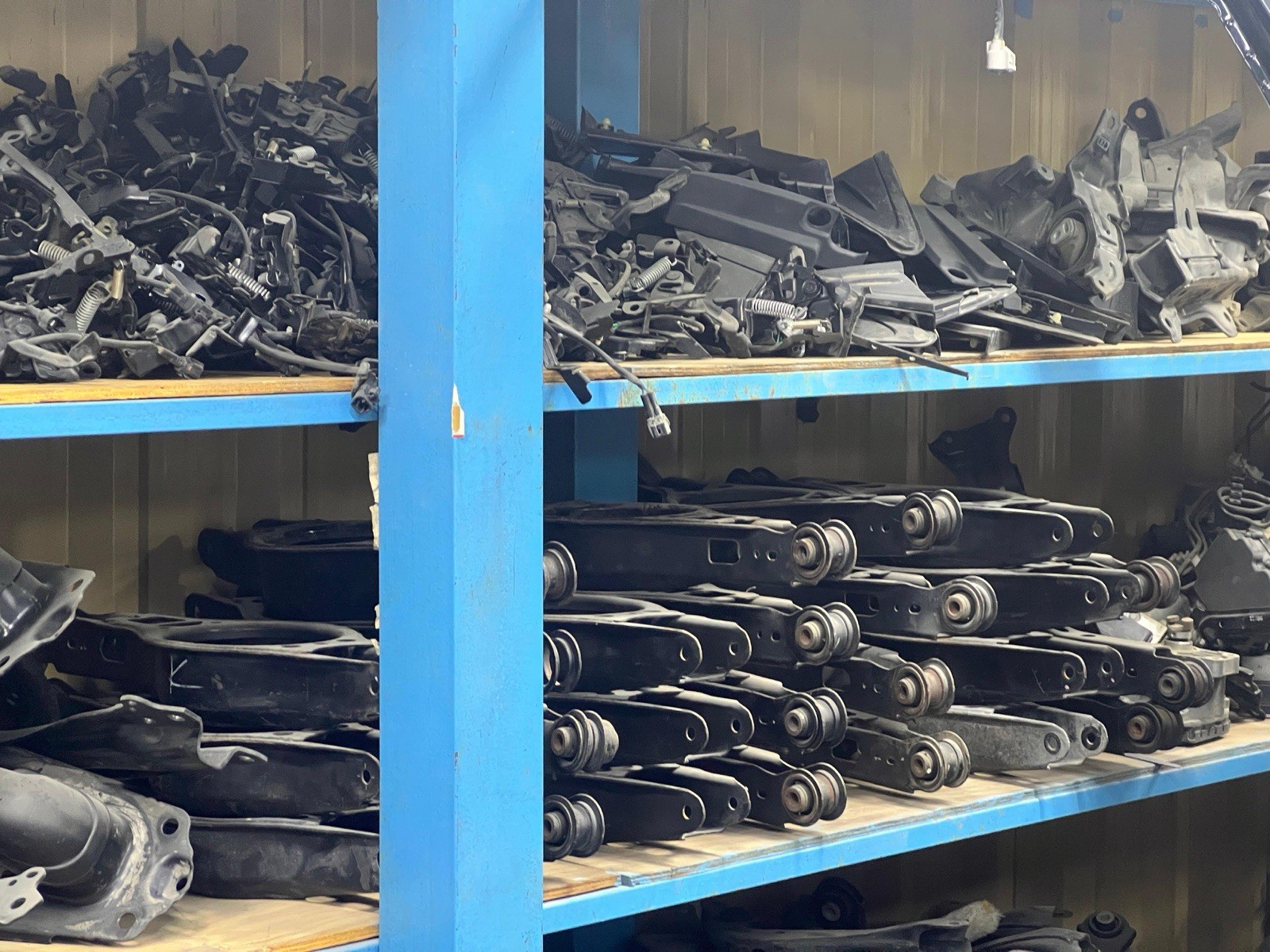 **Read Description** - Toyota OEM Parts Bulk Stock ECU ABS Control Arms Export