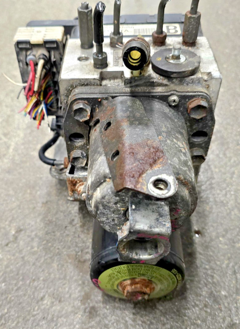 2004 - 2009 Toyota Prius ABS Brake Pump Anti Lock OEM Module 44510-47050
