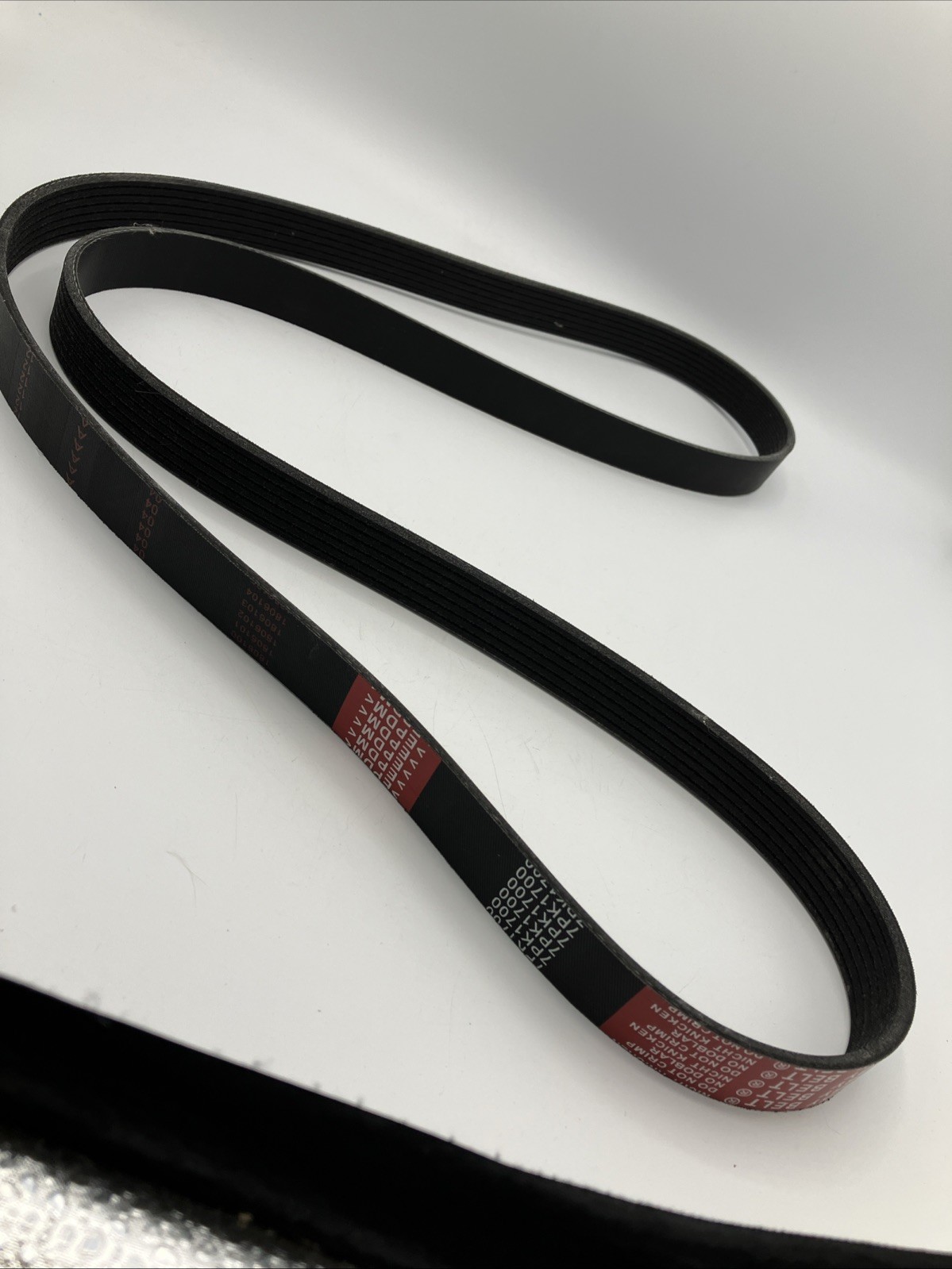 Serpentine Drive Belt 7PK1700 Serpentine Drive Belt 7PK1700