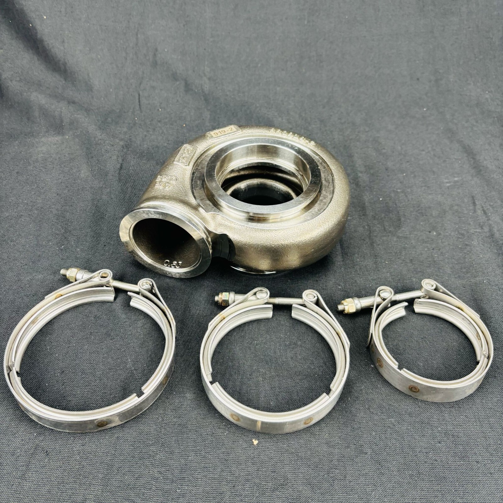 Garrett  OEM Genuine Turbine Housing G30-770 V-band 0.83 A/R Standard Rotation