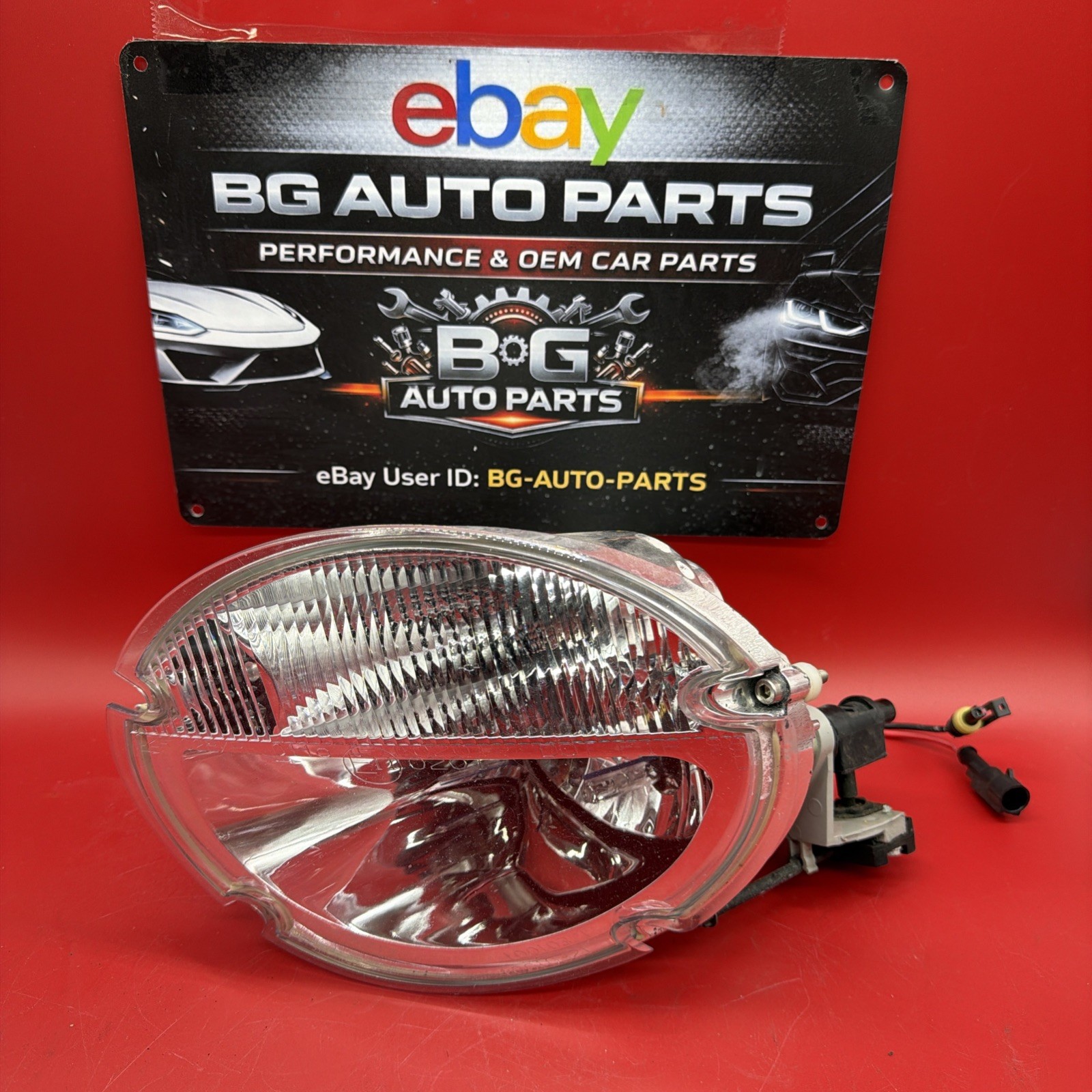 2000-2006 Aston Martin DB7 Vantage / Vanquish Left Fog Light Lamp 37122812AA OEM