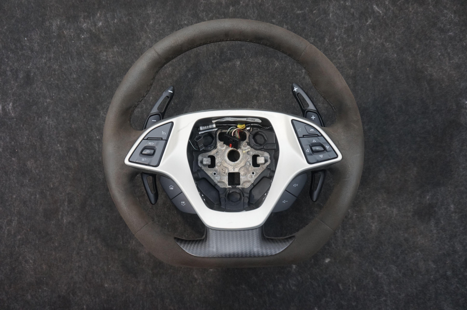 Steering Wheel Suede Carbon Competition 84016594 Corvette C7 Grand Sport 2017