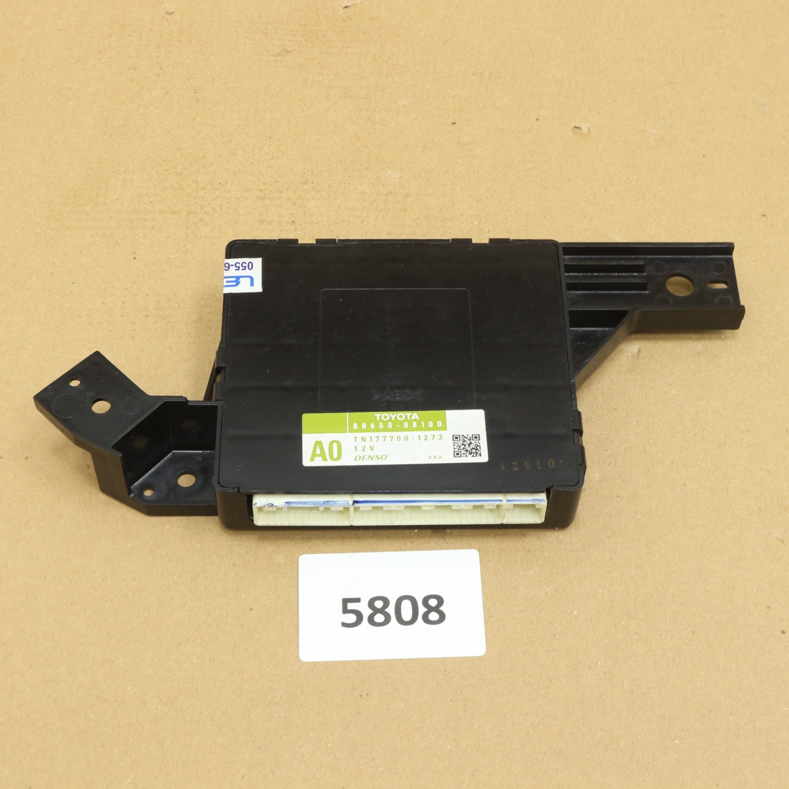 Toyota Sienna 11-13 OEM AC Air Conditioner Amplifier Control Module 88650-08100