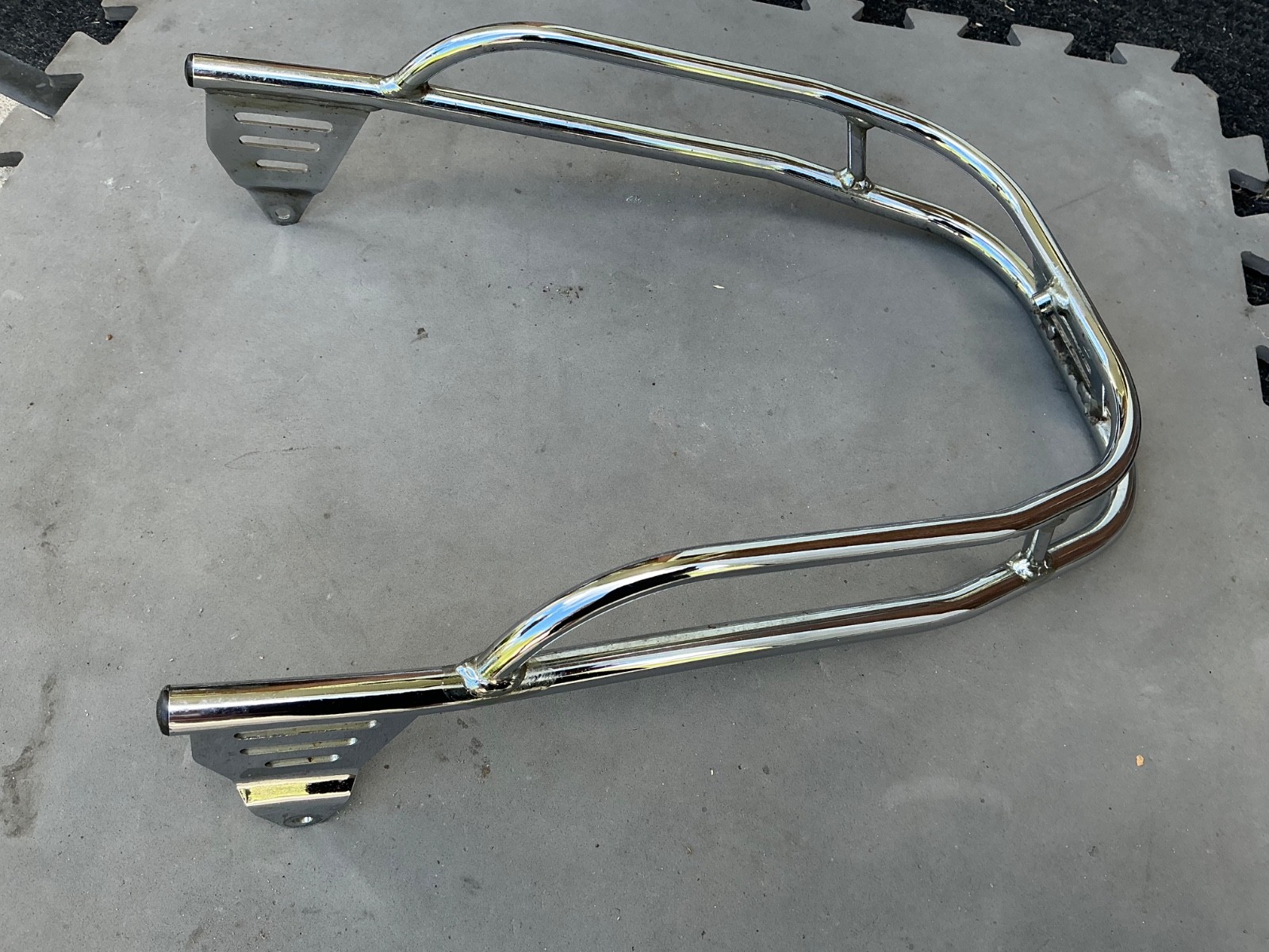 Front fender trim rail for 97 - 03 Honda Valkyrie GL1500 C