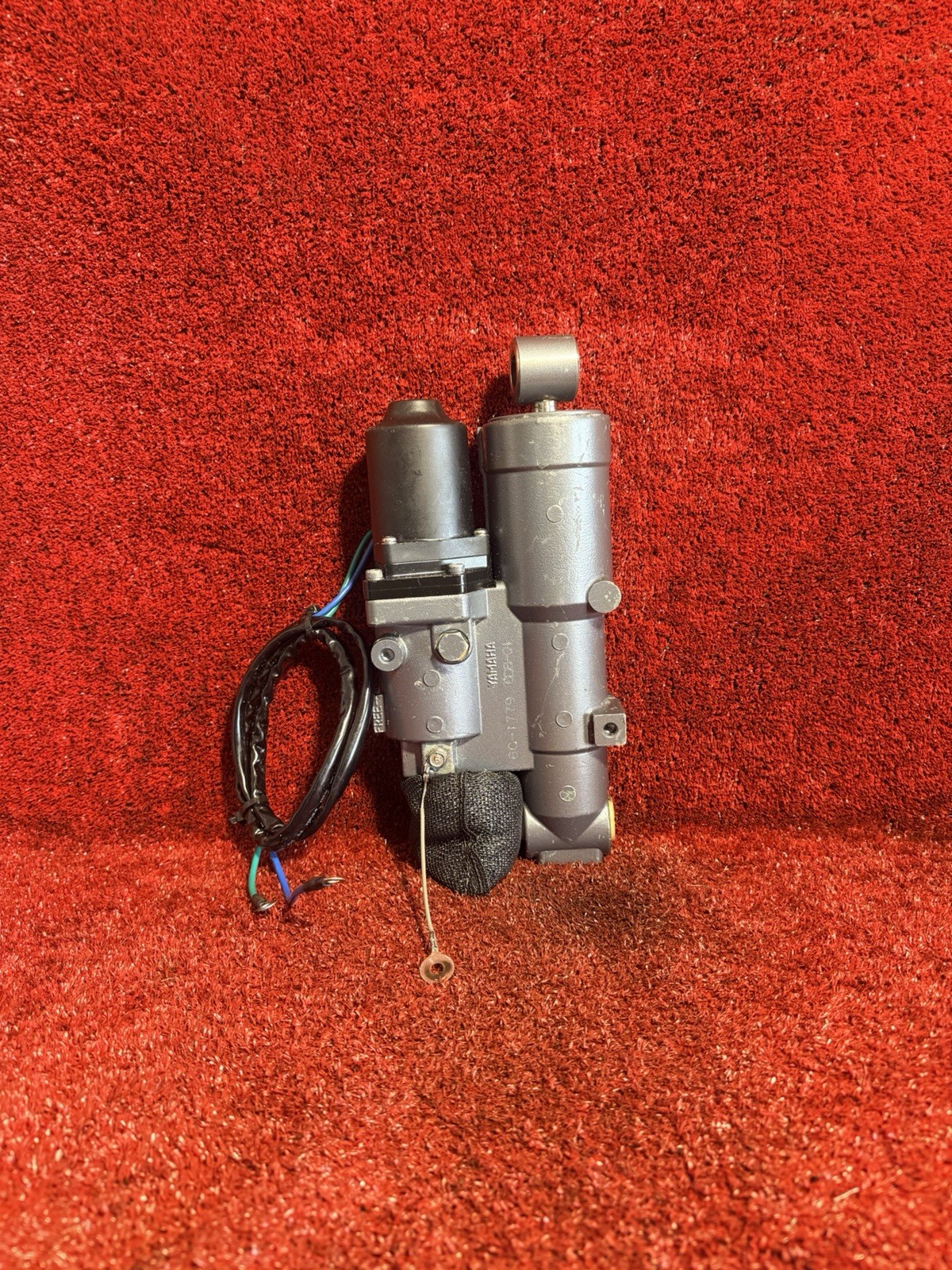 Yamaha 75 80 90 100 HP Outboard Power Trim & Tilt Unit Assembly 67F-43800-01-4D