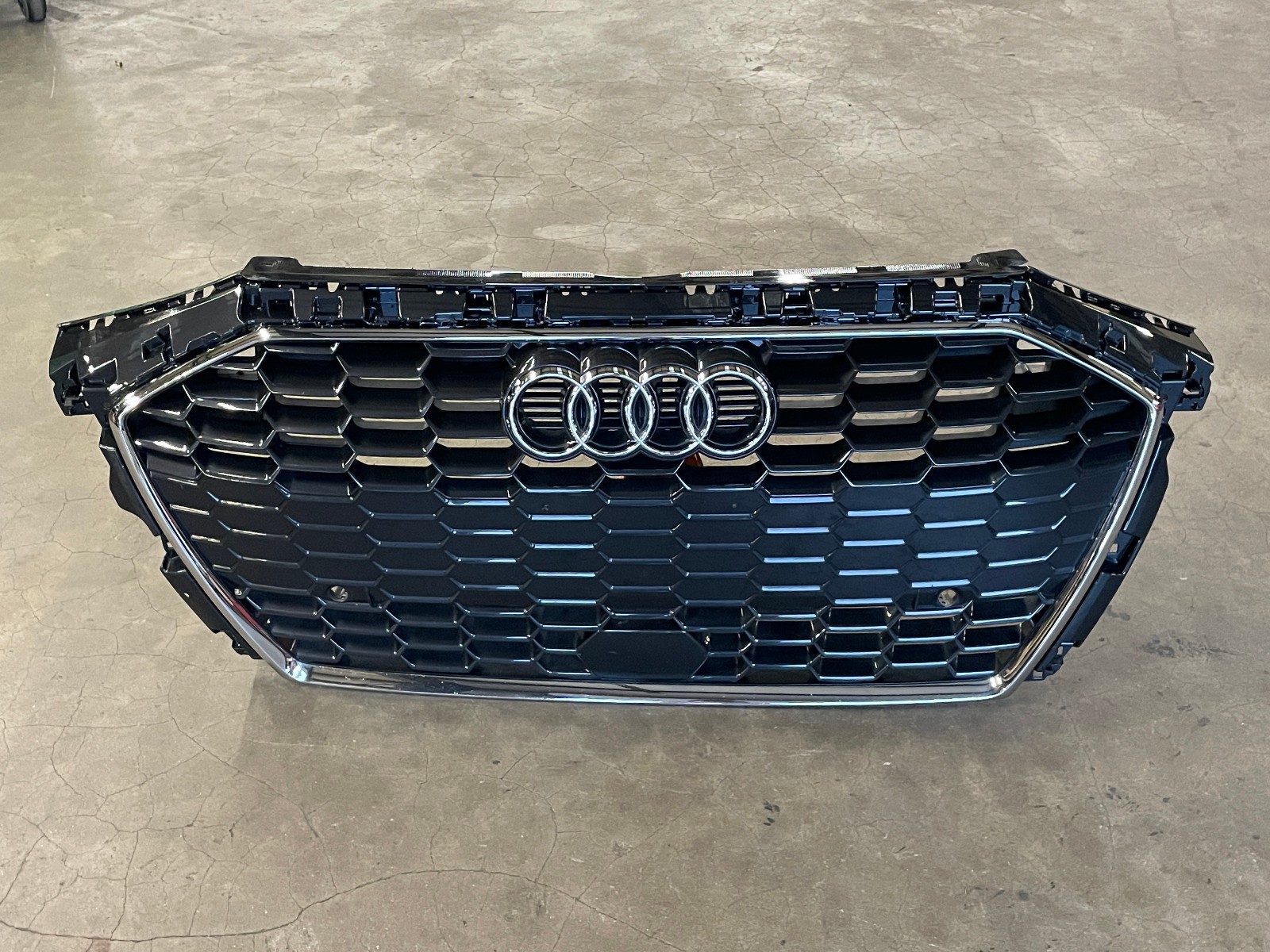 22 23 24 Audi A3 Front Lower Bumper Grille Trim Emblem W/Chrome OEM 1711 22 23 24 Audi A3 Front Lower Bumper Grille Trim Emblem W/Chrome OEM 1711