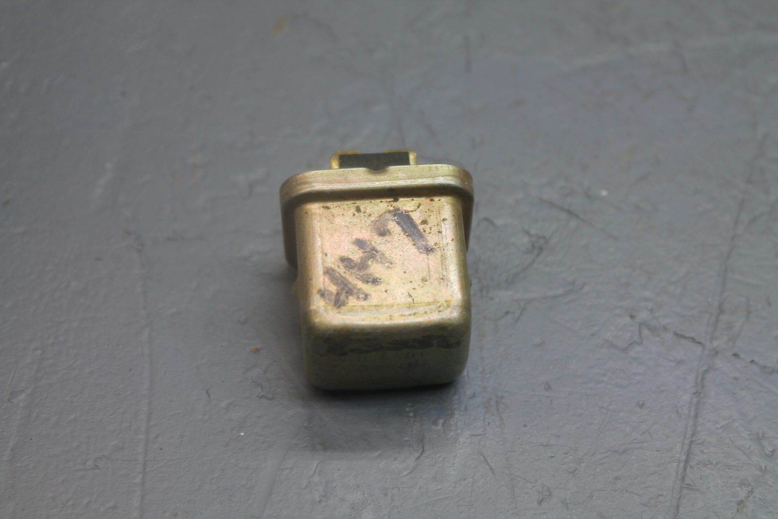 ENGINE STARTER RELAY STARTING MOTOR SWITCH 4H7-01