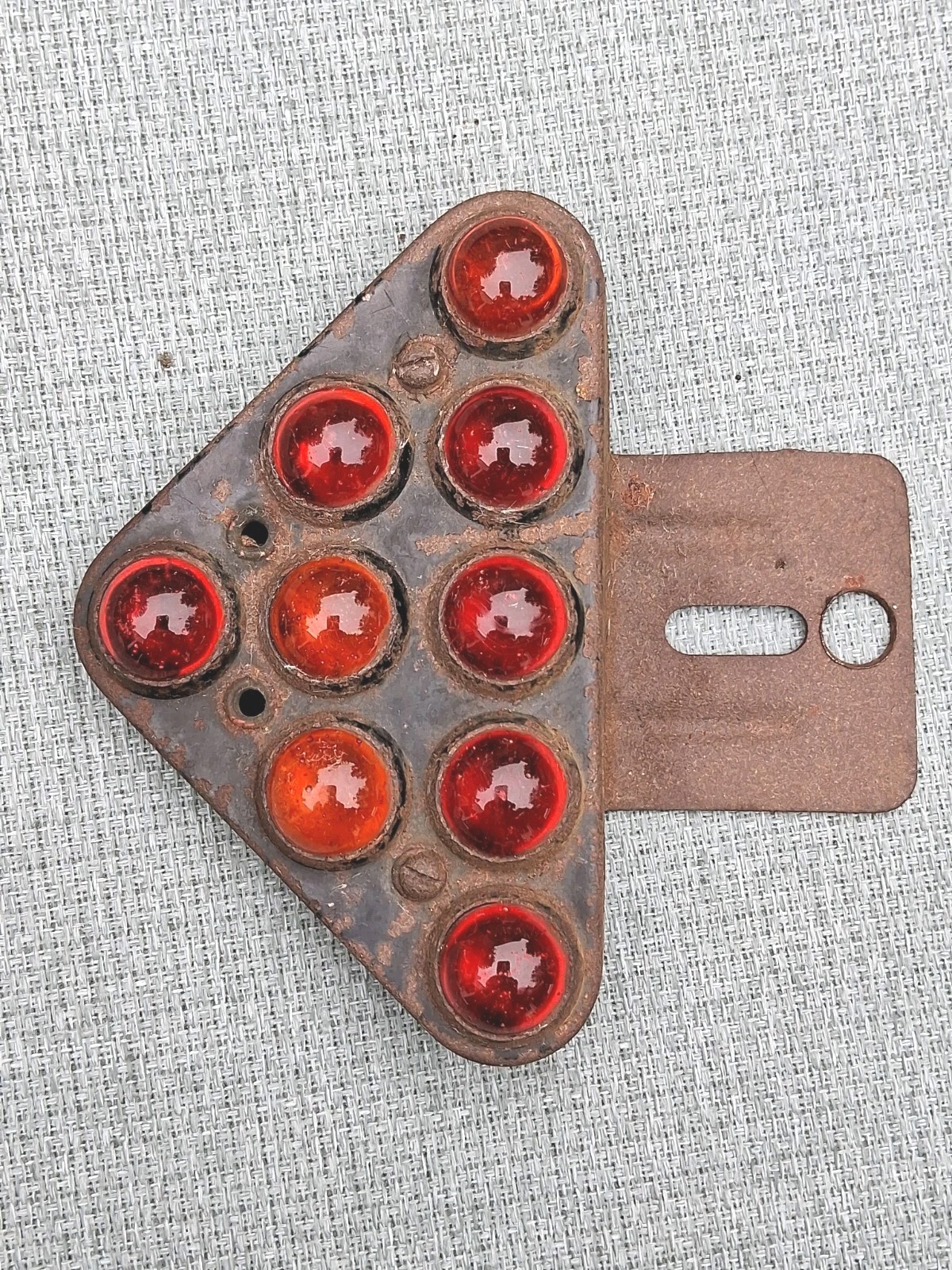 Vtg 1930 40s Automobile Motorcycle Federal 95 Red Glass Marble Reflectors Arrow Vtg 1930 40s Automobile Motorcycle Federal 95 Red Glass Marble Reflectors Arrow