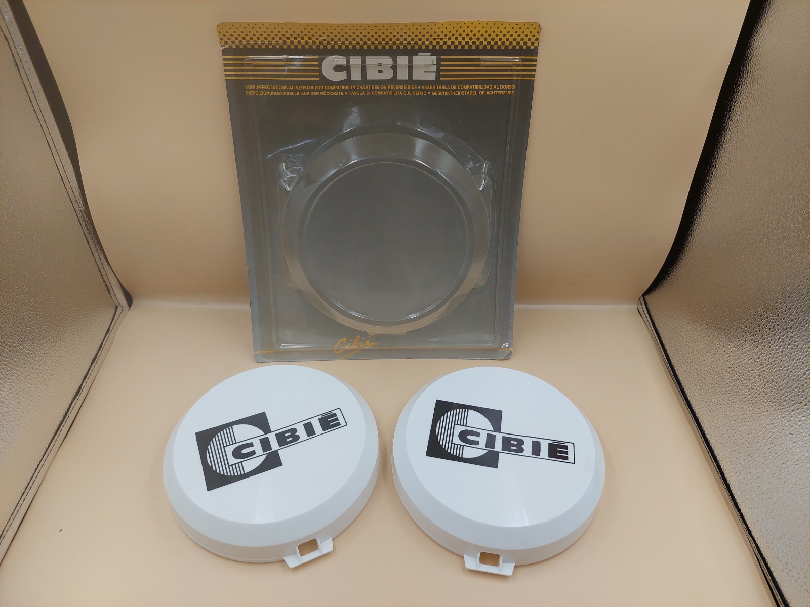 CIBIE OSCAR FOG LAMP LIGHT WHITE COVER CODE 067526 GENUINE 1 Pair NOS