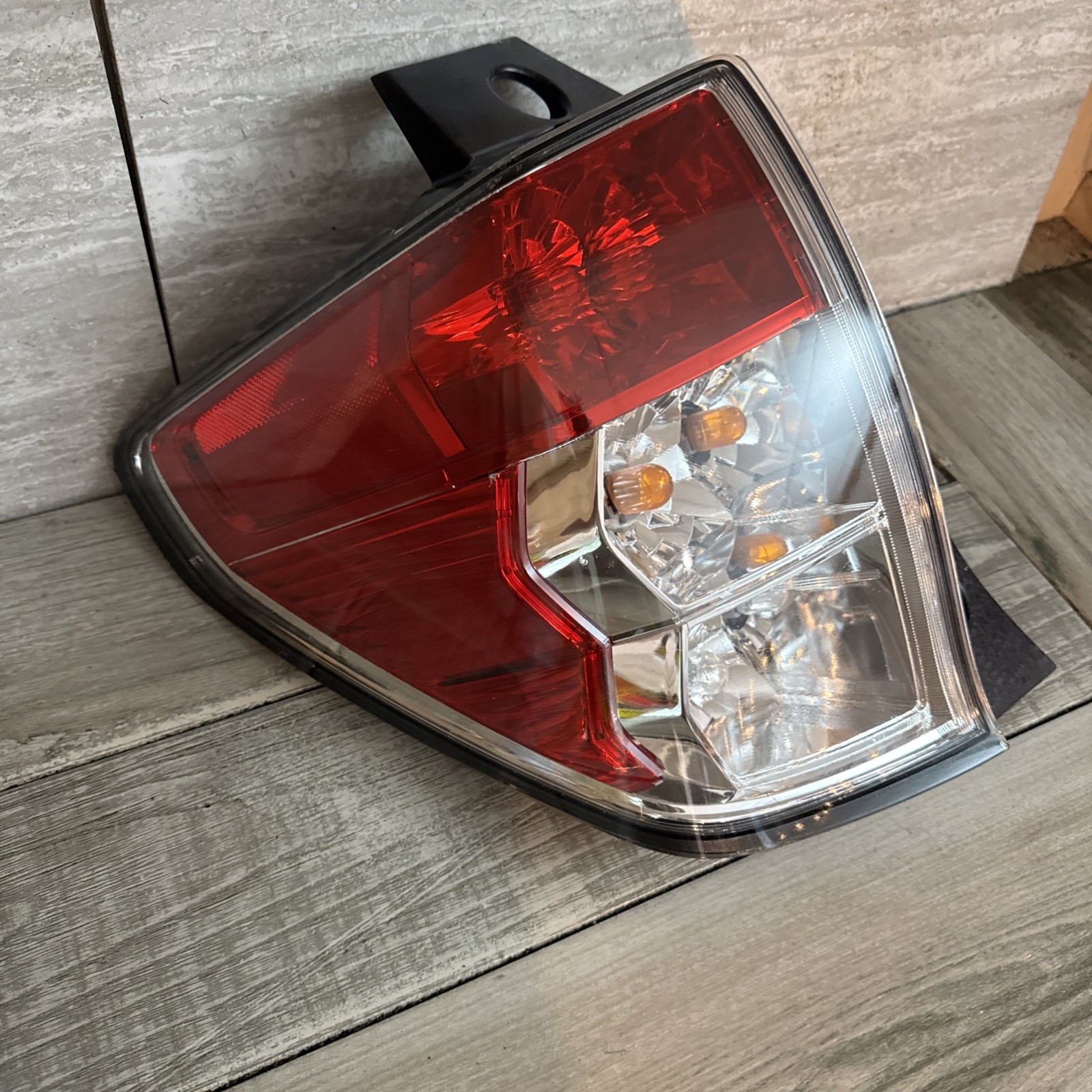 🚗 GENUINE 2009-2013 Subaru Forester Left Driver LH Side Tail Light OEM
