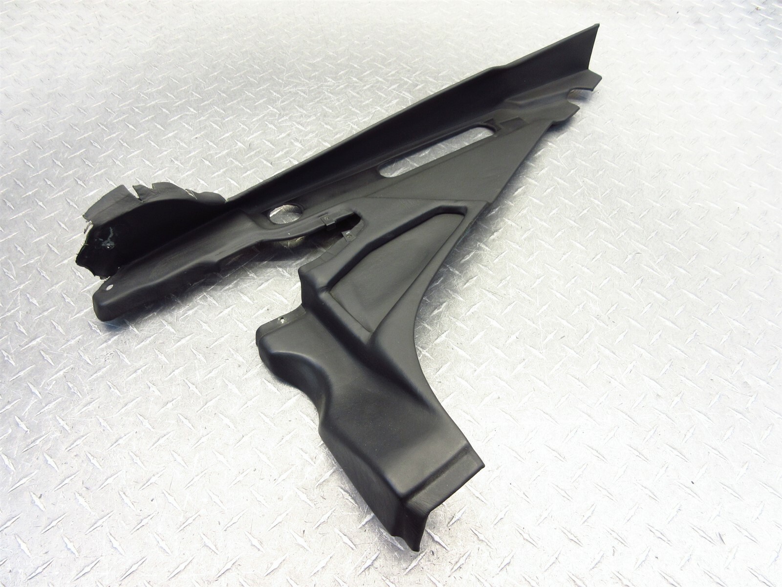 1995 Ferrari 355 F355 Spider Motronic 2.7 Right Rear Side Window Trim 644120