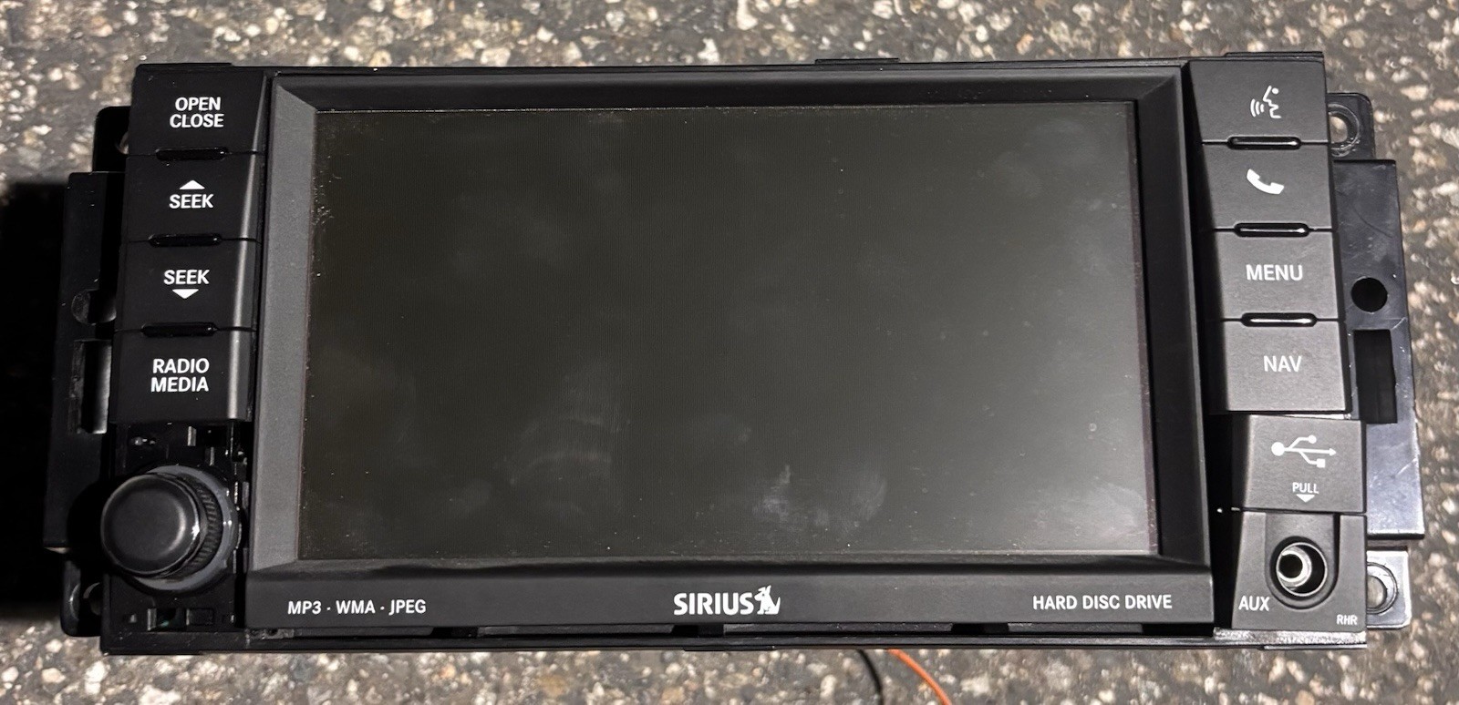 13-14 Dodge challenger srt radio oem 13-14 Dodge challenger srt radio oem