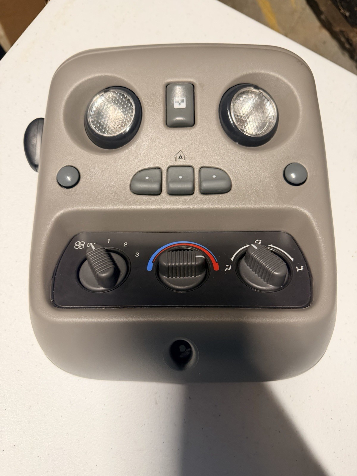 2000-02 Tahoe Suburban Yukon Escalade Overhead Dome Sunroof HomeLink Climate T15
