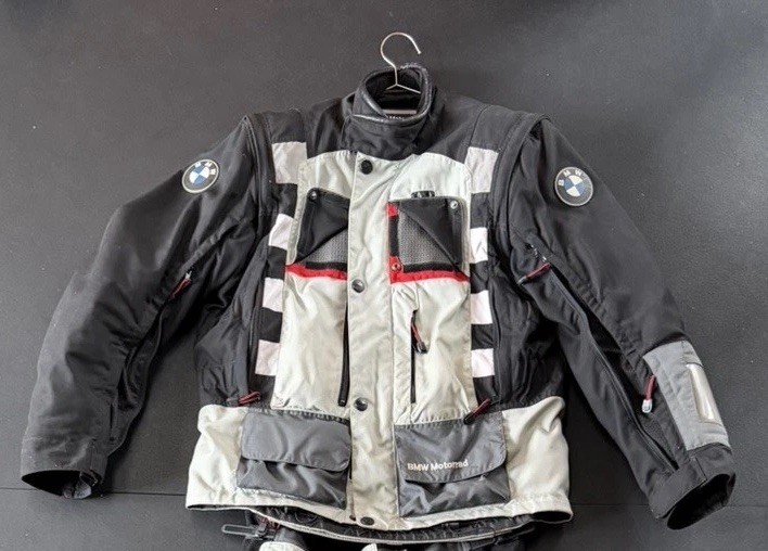 BMW Motorrad Rallye 2 Pro Armored Motorcycle Jacket size 44US BMW Motorrad Rallye 2 Pro Armored Motorcycle Jacket size 44US