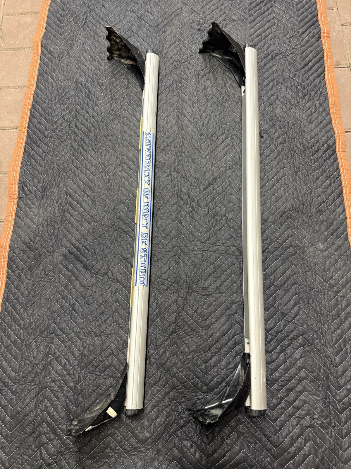 BMW E39/ E46 Coupe and 4dr OEM Roof Rack Bars MAKE ME AN OFFER 🔥🔥🔥🔥SALE BMW E39/ E46 Coupe and 4dr OEM Roof Rack Bars MAKE ME AN OFFER 🔥🔥🔥🔥SALE