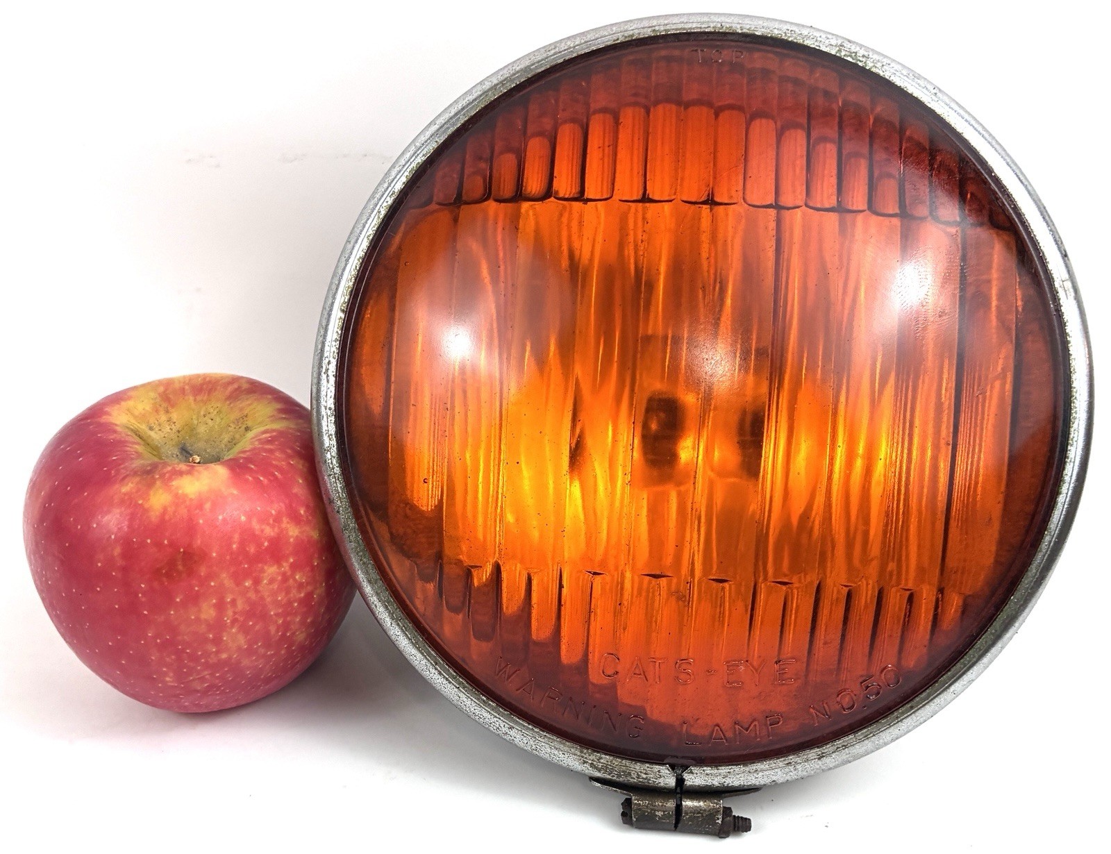 ‼️VINTAGE CATS-EYE WARNING LAMP NO. 50 AMBER GLASS HOT ROD RAT ROD CAR TRUCK BUS