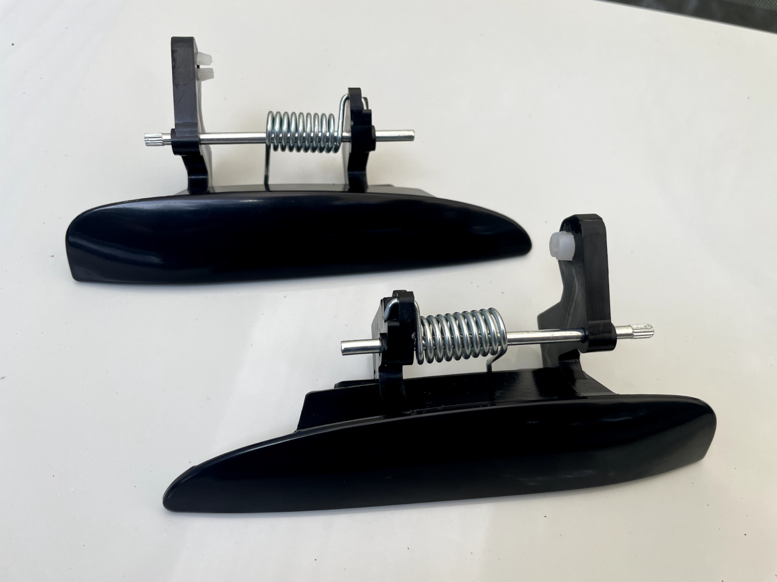 94-01 ACURA INTEGRA  DOOR HANDLE SET LEVER ONLY - BOTH LEFT & RIGHT DOOR HANDLES