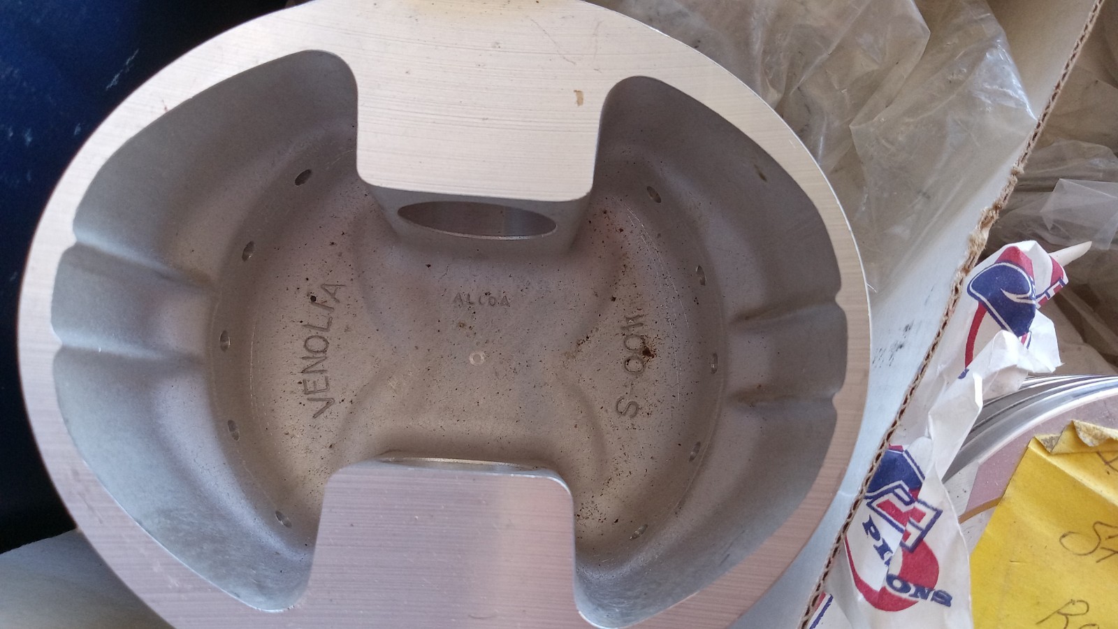 JE Venolia 392 Hemi Stroker Pistons 4.020 Bore JE Venolia 392 Hemi Stroker Pistons 4.020 Bore