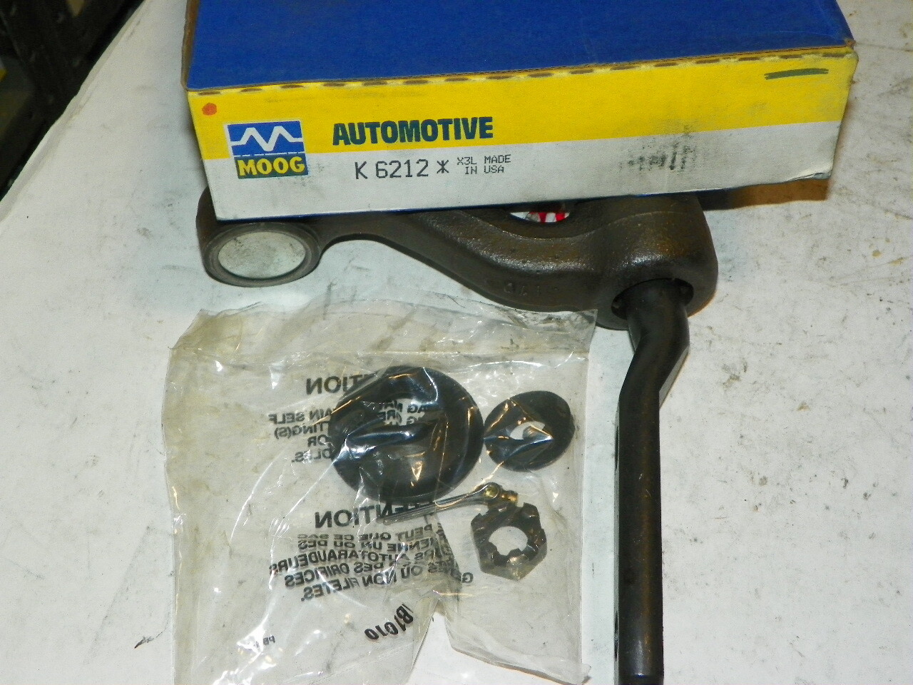 Moog K6212 Idler Arm 1979-1985 Buick Riviera Cadillac Oldsmobile NORS USA Made