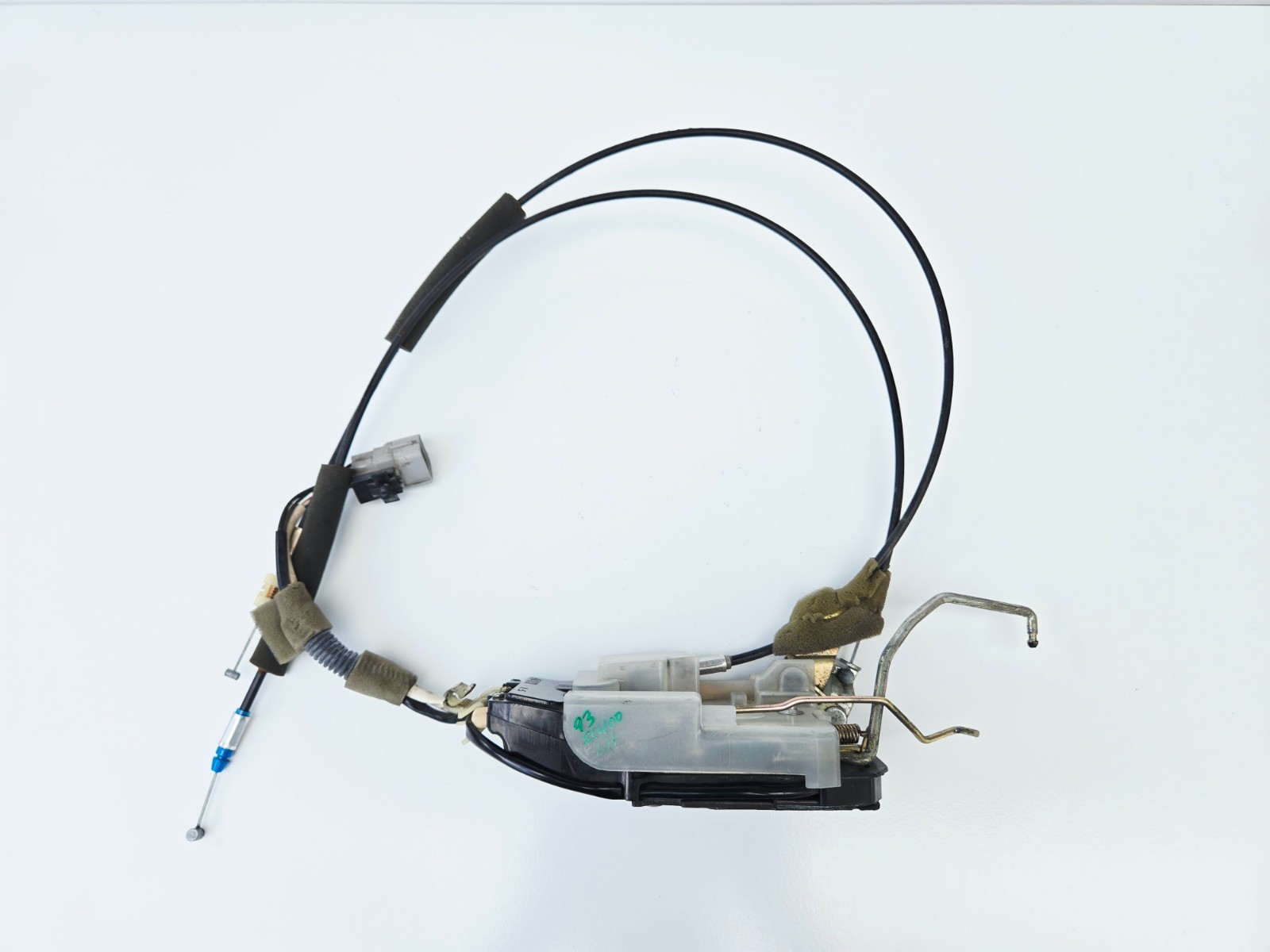 Factory 1992-2000 Lexus SC300 SC400 Front Left Driver Door Lock Latch Actuator Factory 1992-2000 Lexus SC300 SC400 Front Left Driver Door Lock Latch Actuator