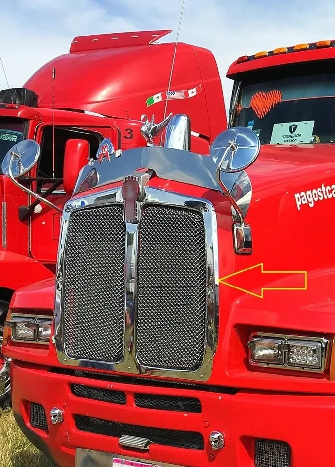 Kenworth T600 Chrome Aluminum Grill Panel (GRILL PANEL ONLY)