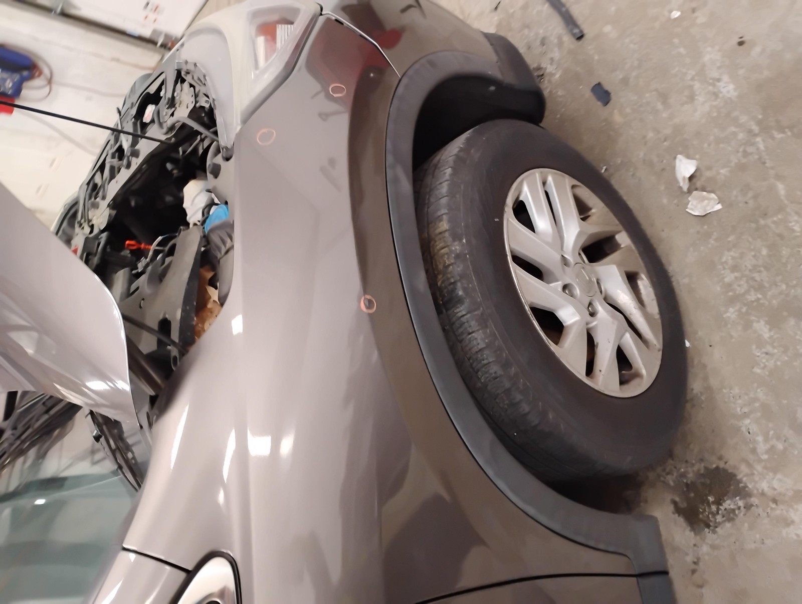 (LOCAL PCKUP ONLY) Fender HONDA CRV Right 12 13 14 15 16