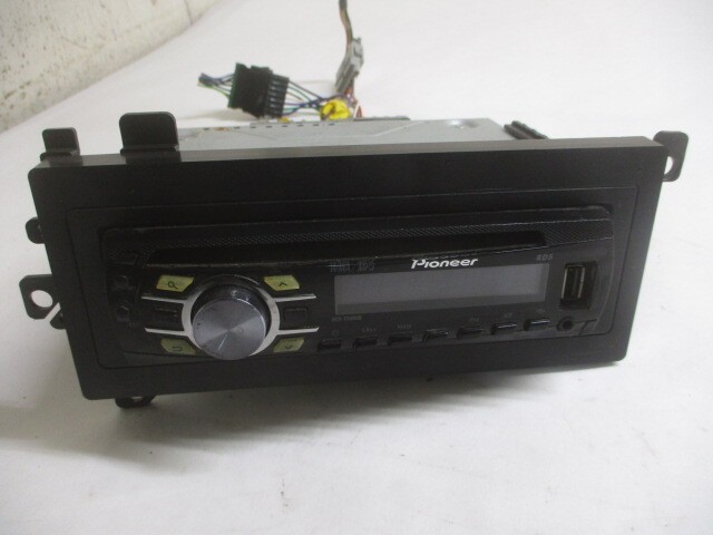 Aftermarket Pioneer Single Disc CD MP3 WMA Player Radio DEH-3300UB LKQ