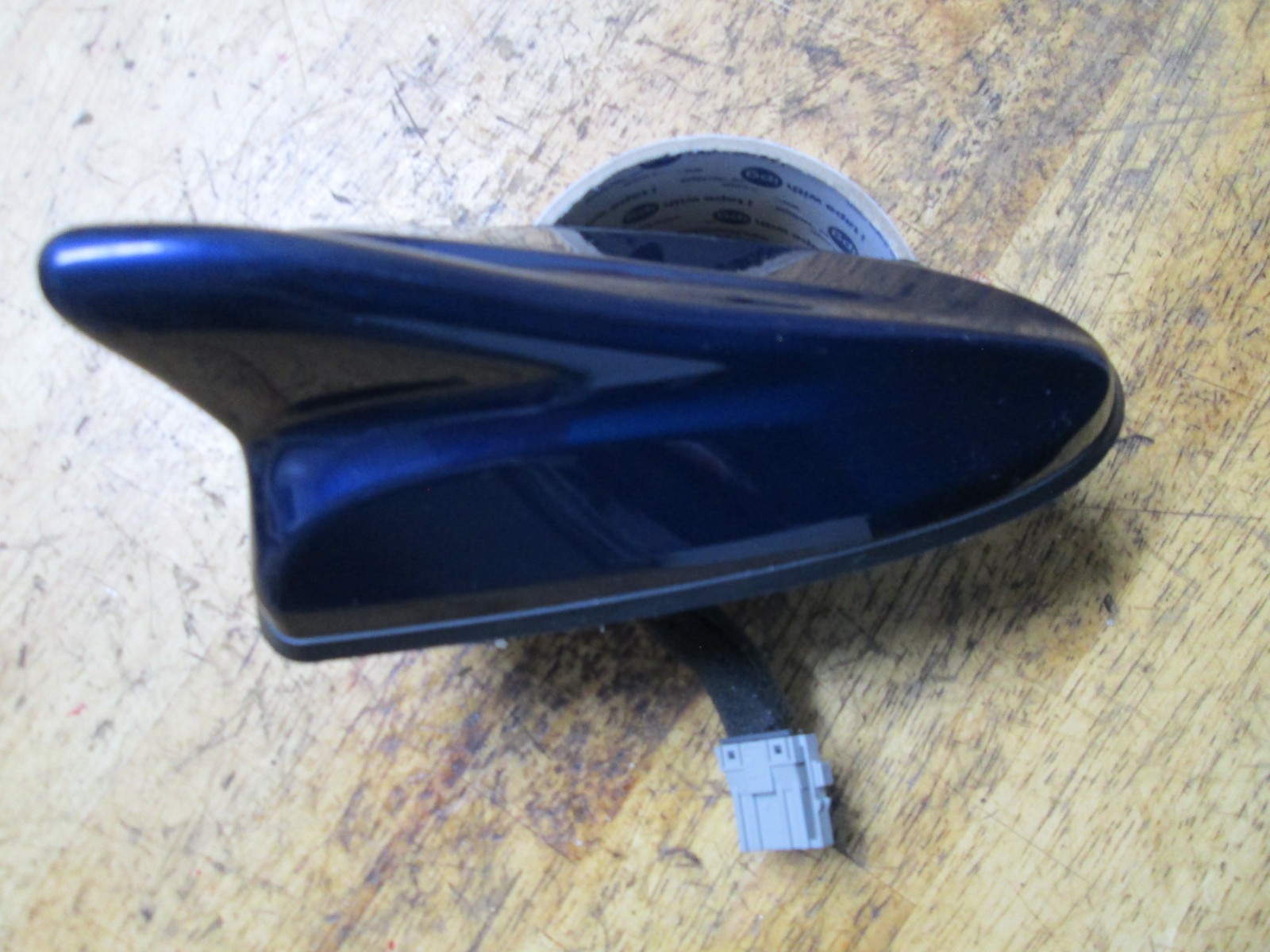 2018-2020 Hyundai Sonata Roof Antenna 96210-C2230VU8 Color Code- VU 2018-2020 Hyundai Sonata Roof Antenna 96210-C2230VU8 Color Code- VU