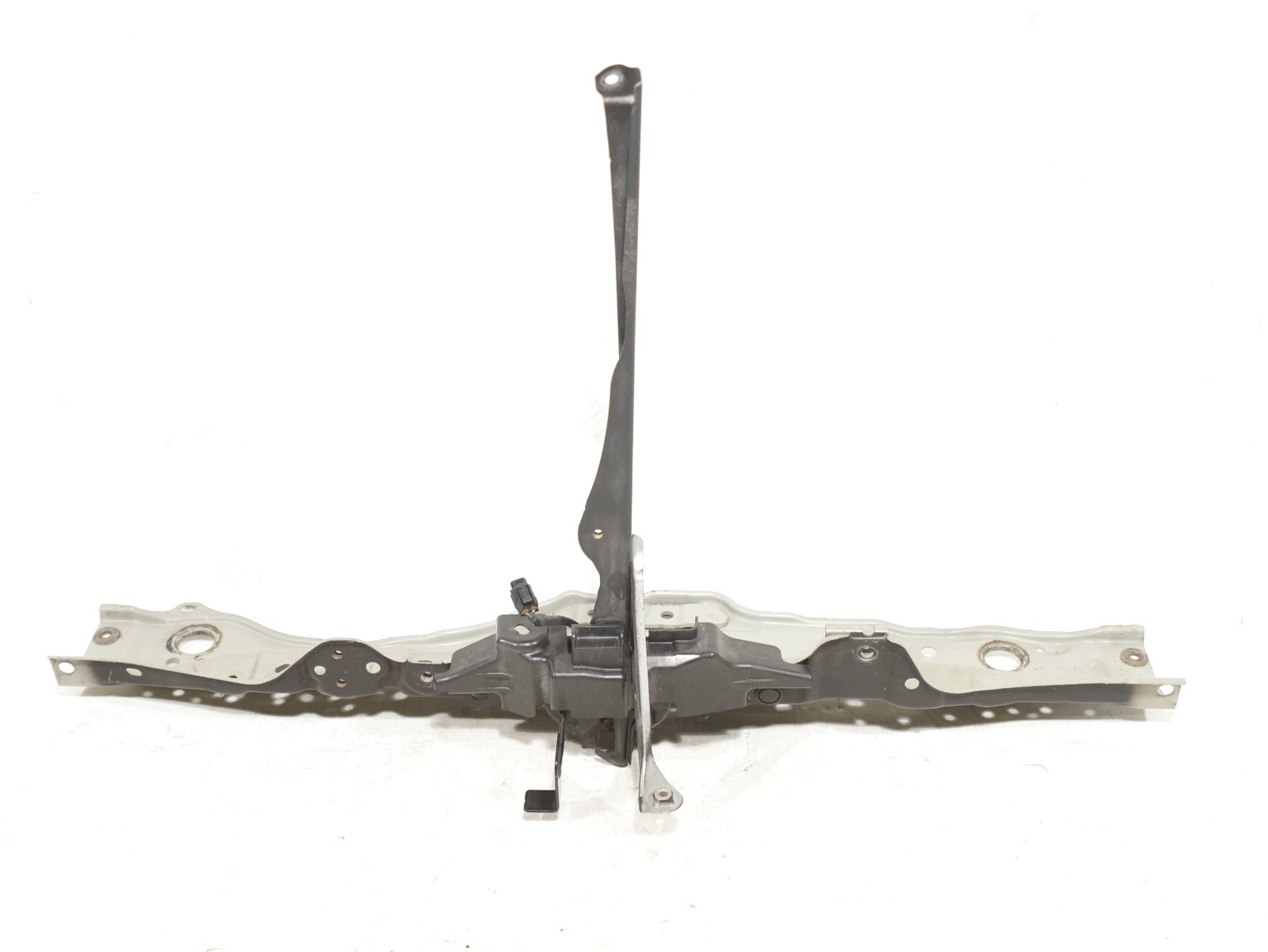 14-20 Lexus IS250 IS350 Front Upper Radiator Support Tie Bar Bracket W/ Latch 14-20 Lexus IS250 IS350 Front Upper Radiator Support Tie Bar Bracket W/ Latch