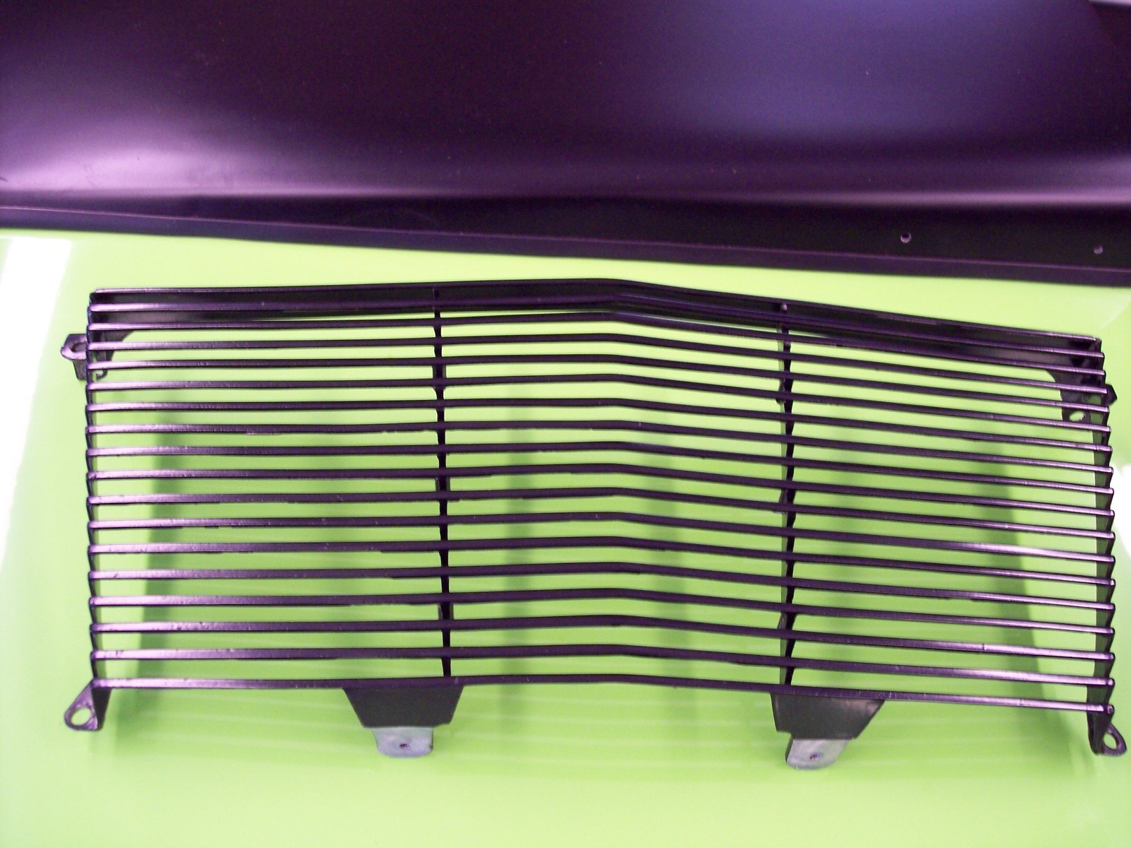 Barracuda 1964-65\' Front Grille Center section Powdercoated very good condition Barracuda 1964-65\' Front Grille Center section Powdercoated very good condition