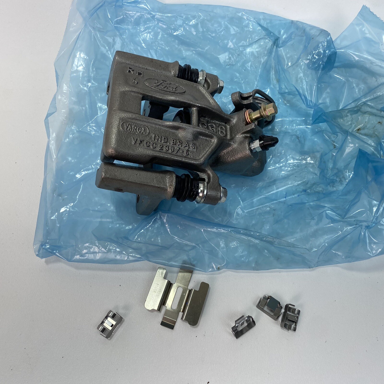 Genuine OEM 1996-04 Ford Mustang Rear Right Brake Caliper Right Side. VFCC2387-6