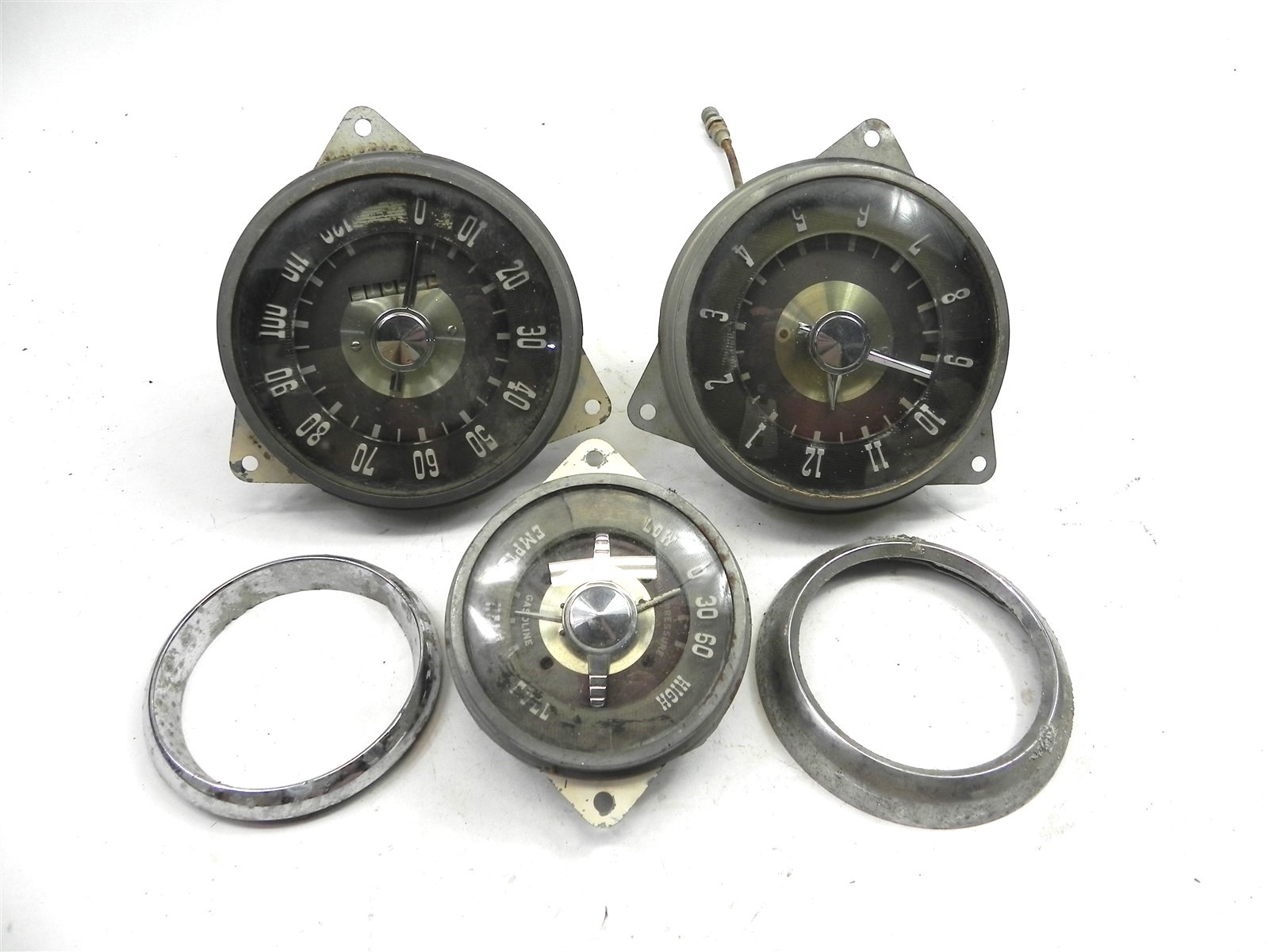 LOT OF USED 1949-1950-1951 FRAZER DASH CLUSTER INSTRUMENTS CLOCK SPEEDOMETER