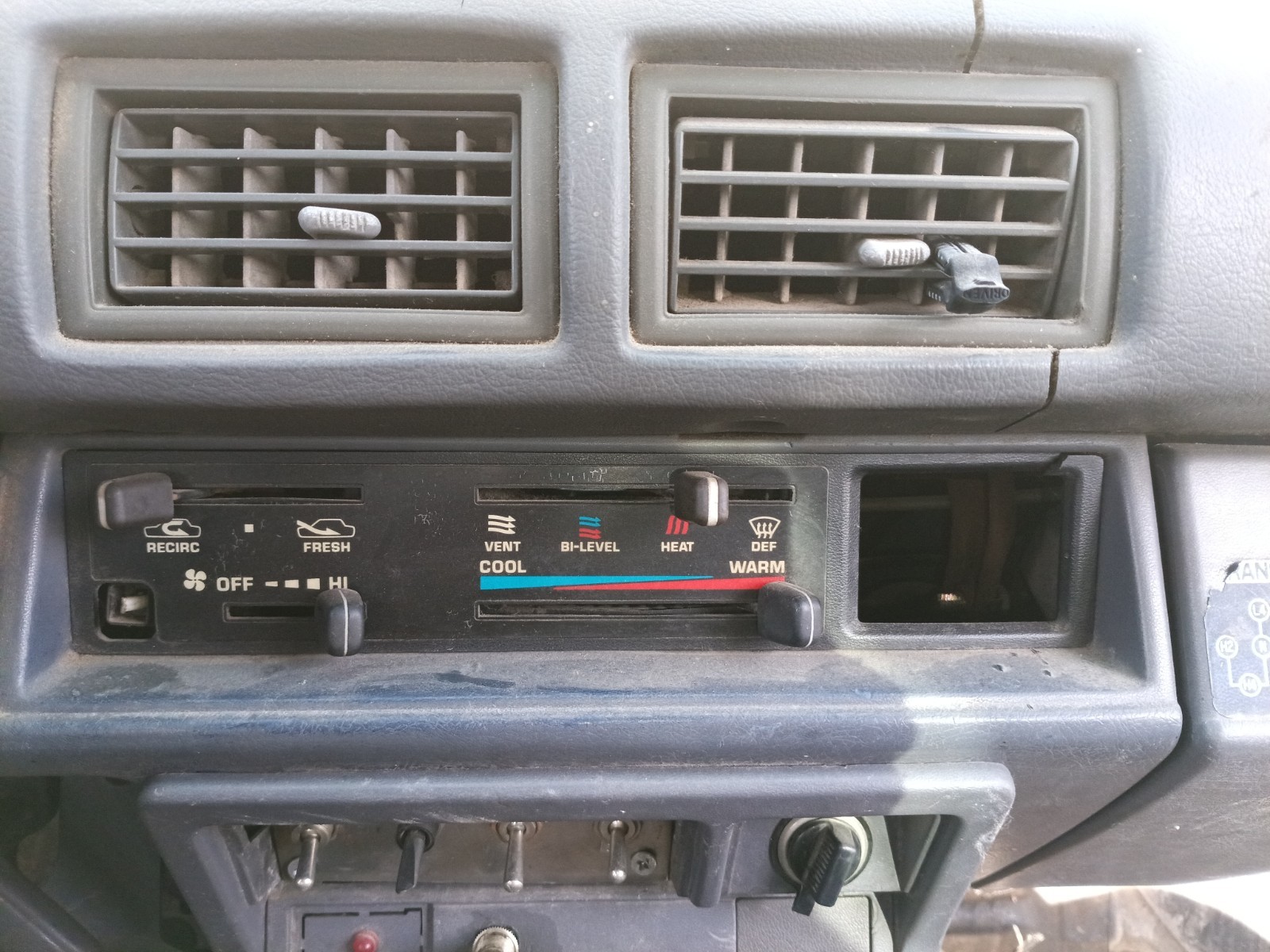 1984 - 1988 Toyota Pickup 4Runner Climate Control 1984 - 1988 Toyota Pickup 4Runner Climate Control