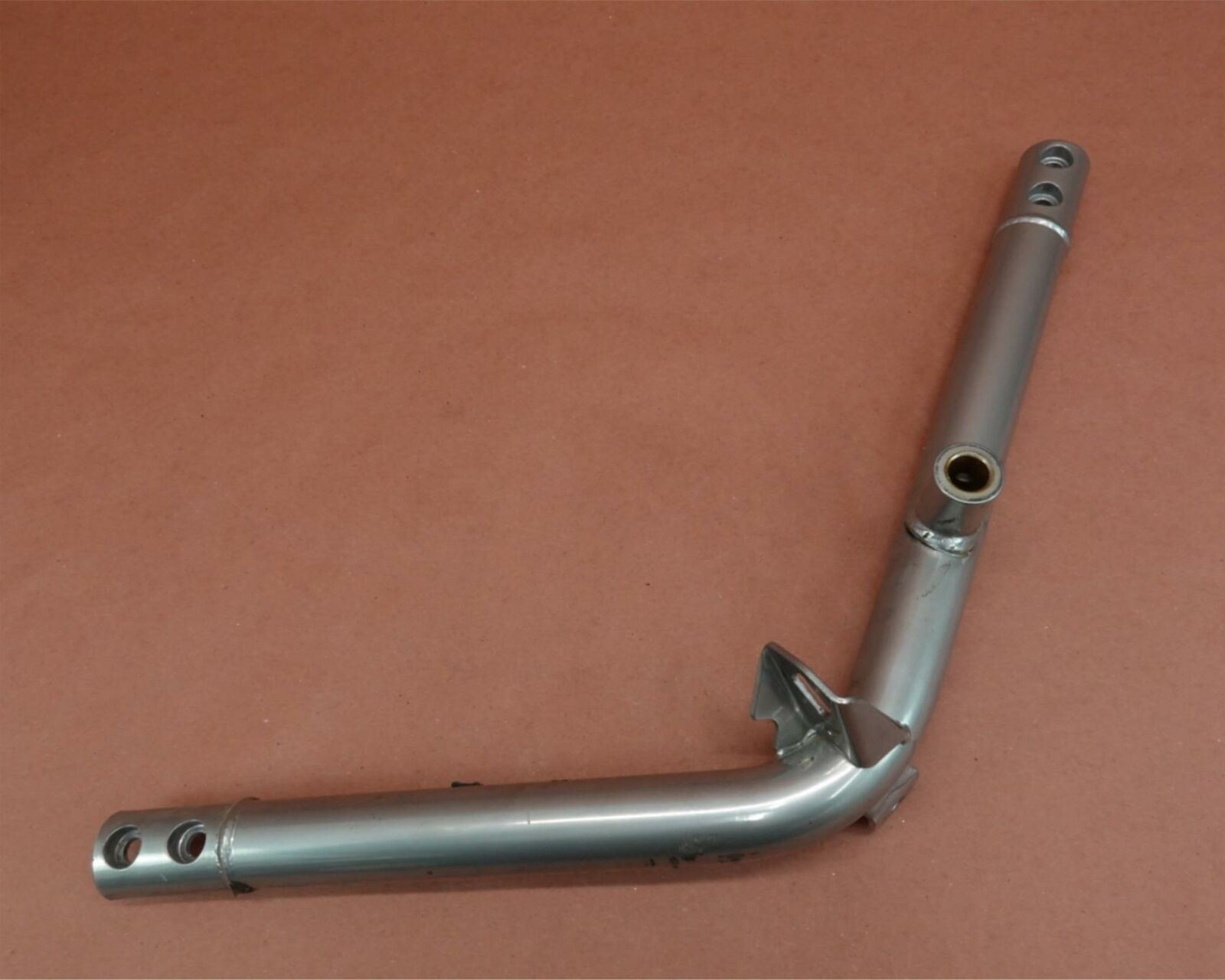 2002-2006 Harley Davidson V-rod Vrod Right Frame Support Bracket