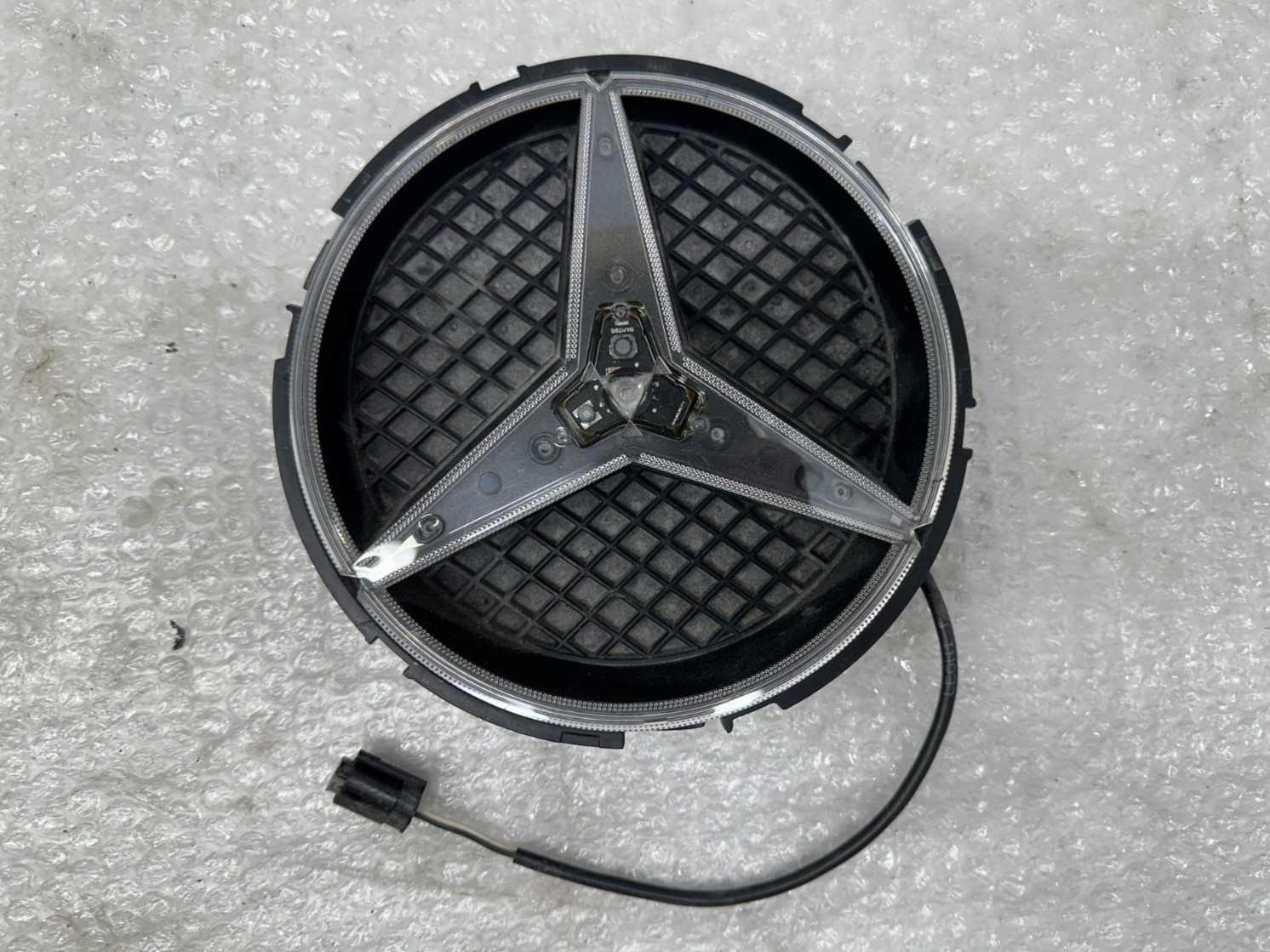 2014-2019 MERCEDES C CLA CLS E GLA CLASS GRILLE ILLUMINATED STAR EMBLEM OEM