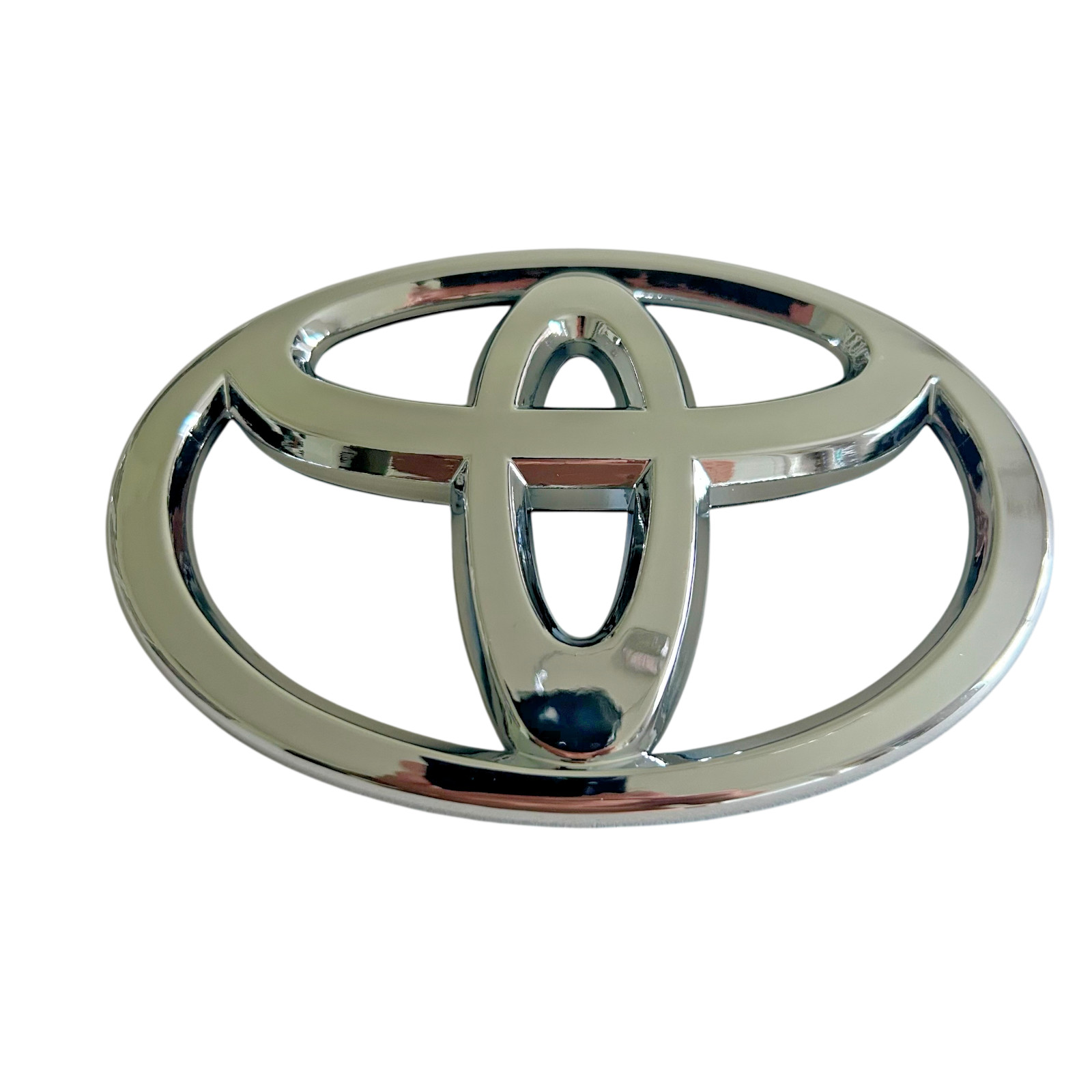 Emblema de parrilla frontal Toyota Tacoma Cromado 2011-2015 Emblema de parrilla frontal Toyota Tacoma Cromado 2011-2015