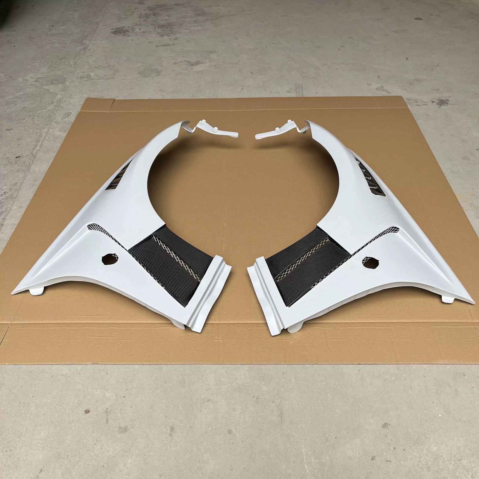 Half Carbon Fiber Front Side Fender Panel Replace for Nissan 370Z Z34 2009-21 Half Carbon Fiber Front Side Fender Panel Replace for Nissan 370Z Z34 2009-21