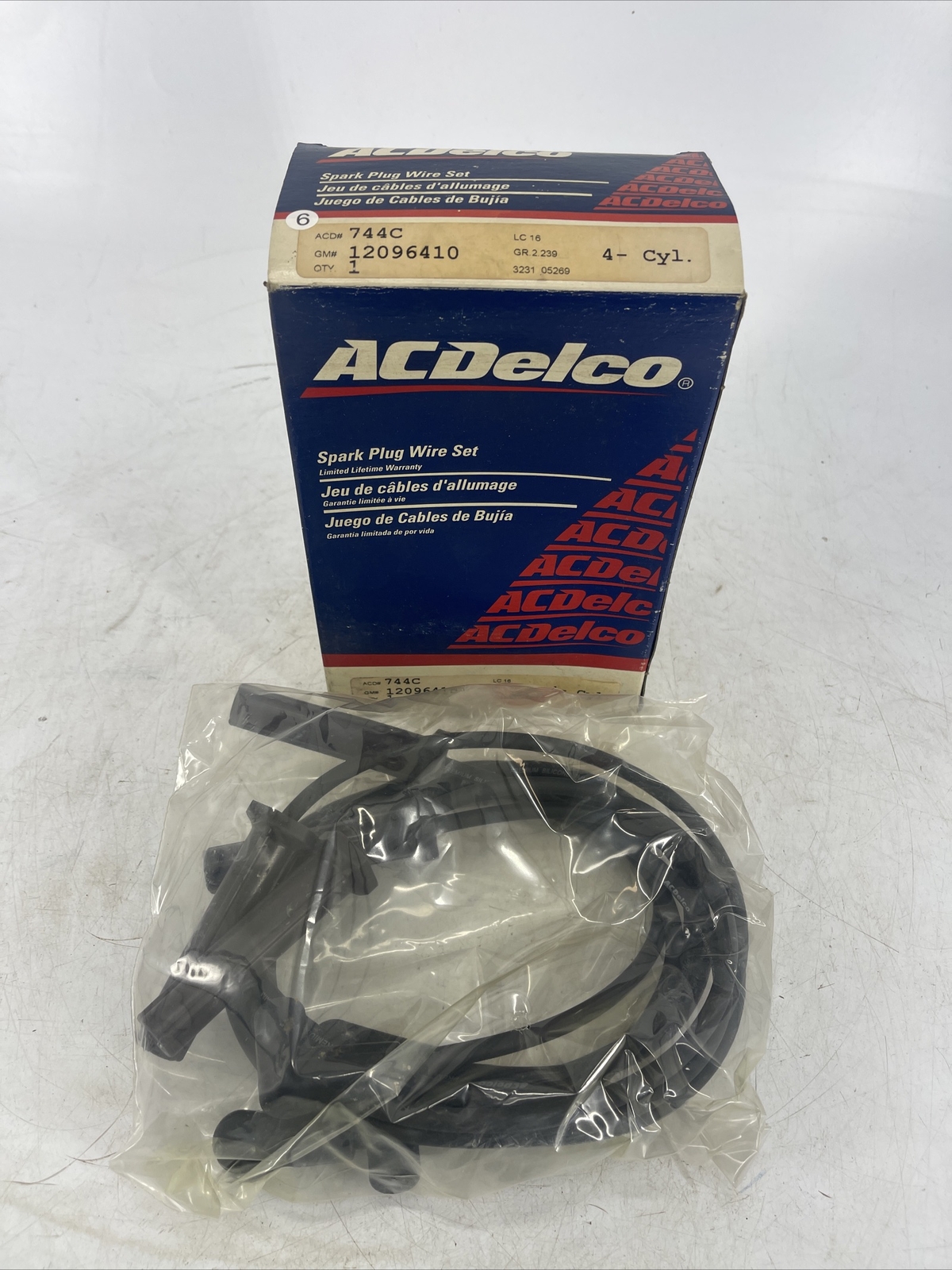 NEW OEM RARE ACDelco 744C Spark Plug Wire Set GM 12096410