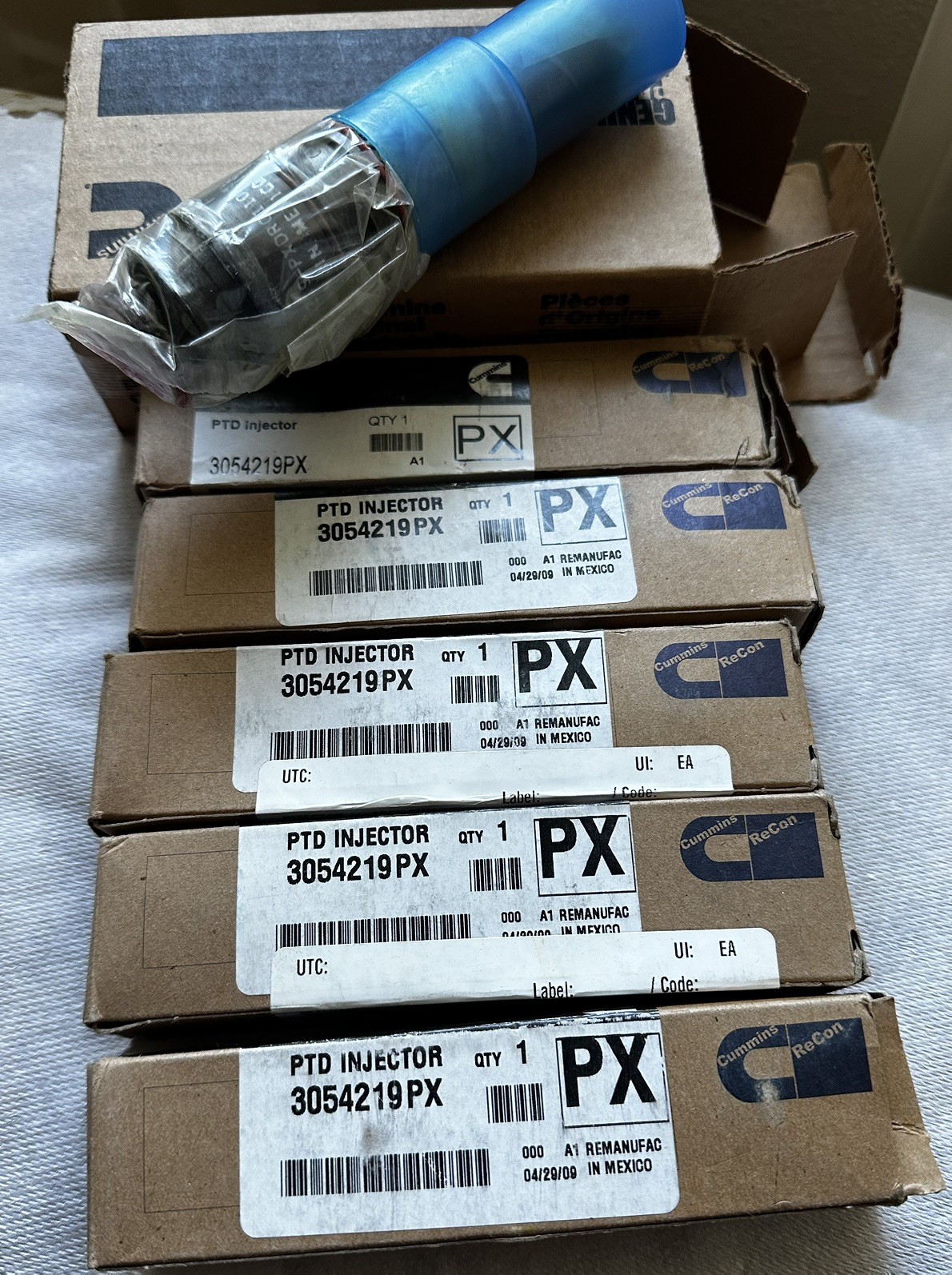 6 reman OEM Cummins Fuel Injectors  3054219PX  NTA855G