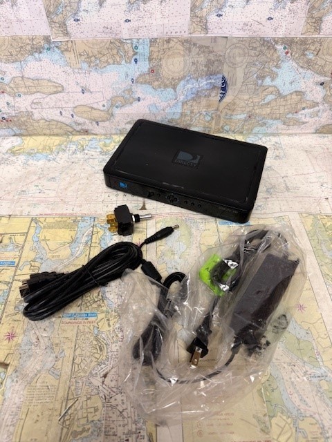 DirecTV H25-100 HD Digital Satellite Receiver H25 SWM System- No Remote Control.