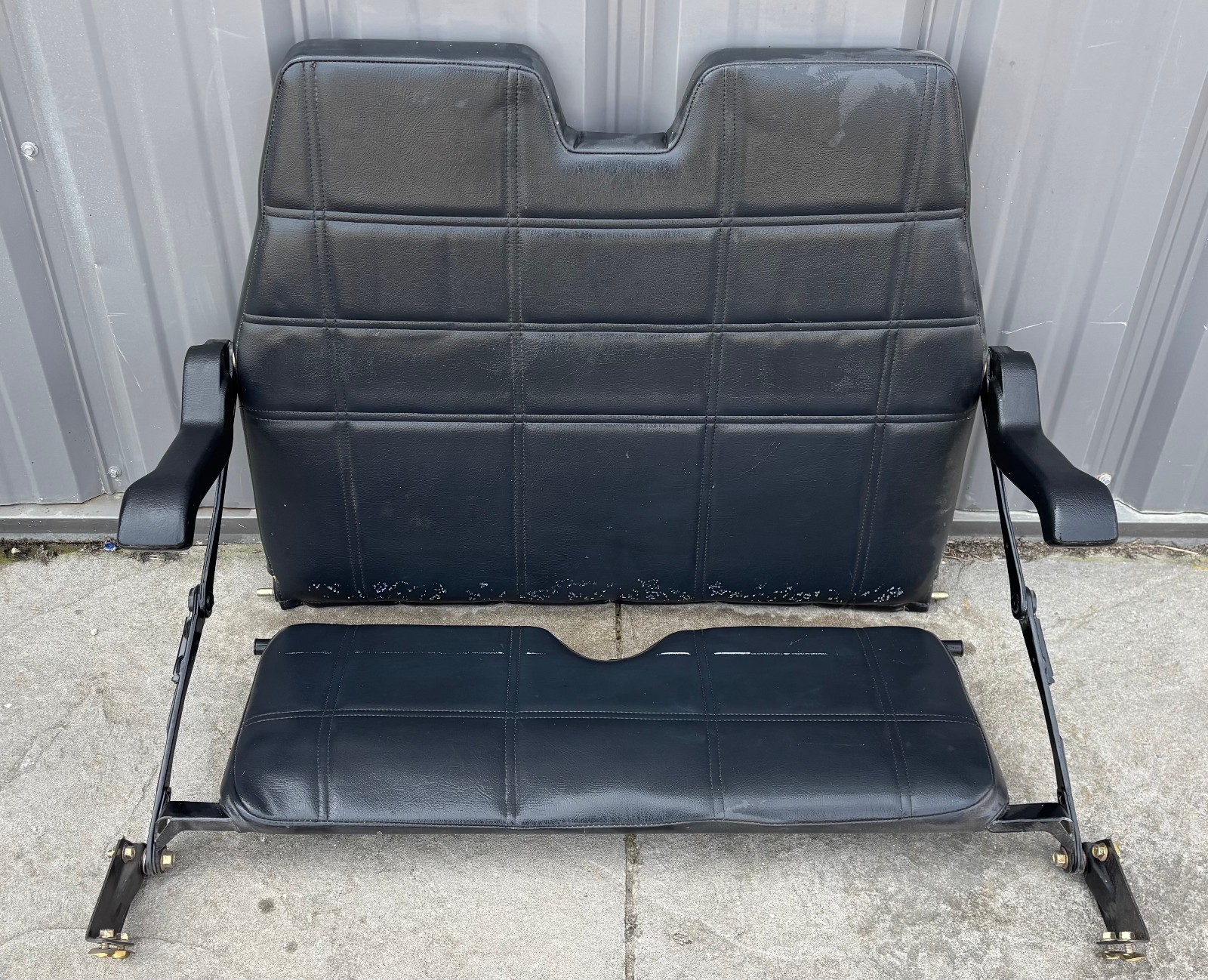 1988-91 Volvo 740 Wagon 3rd Row Booster Seat Assembly BLACK RARE OEM 3529034